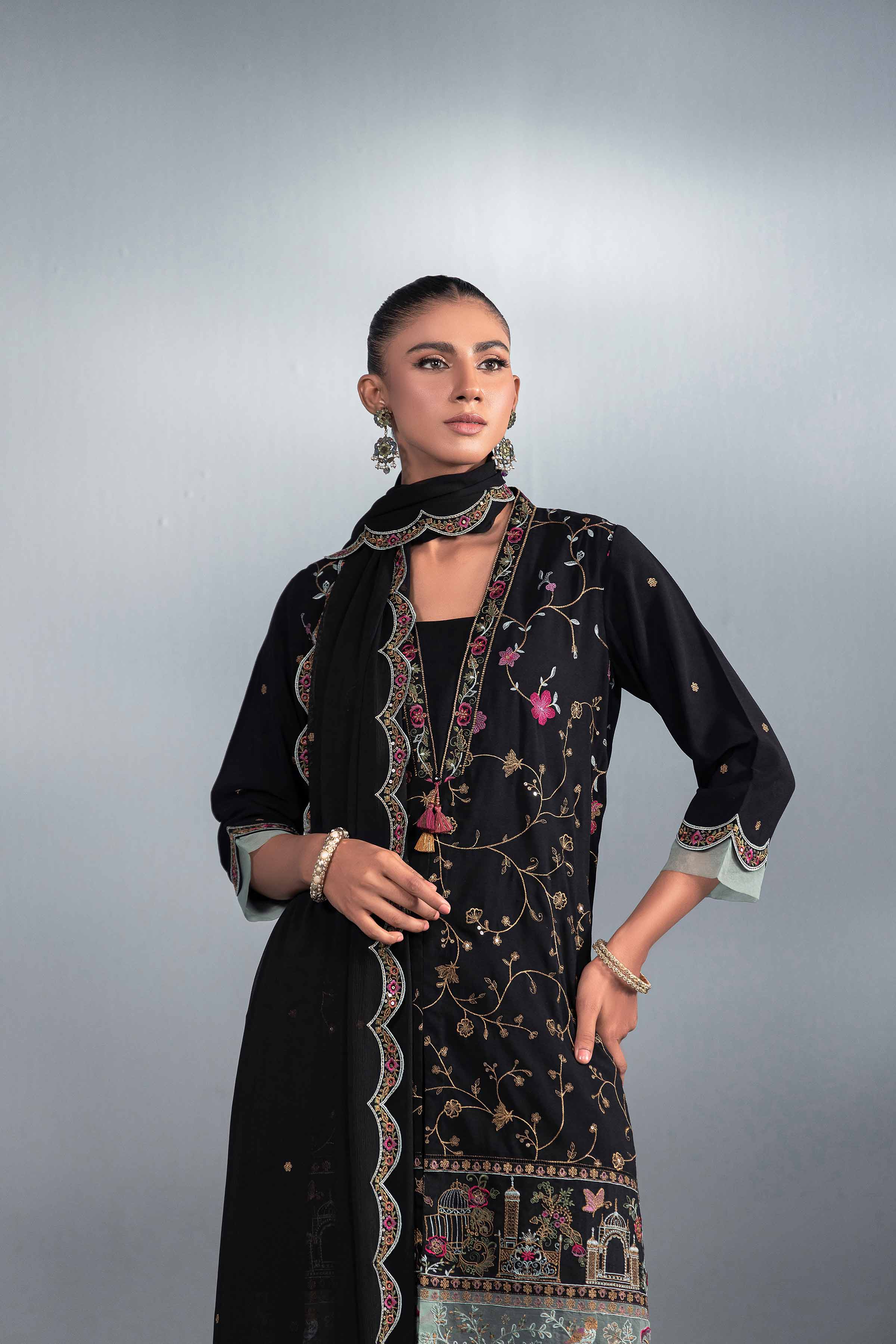 3 Piece - Embroidered Suit - KFW24-32