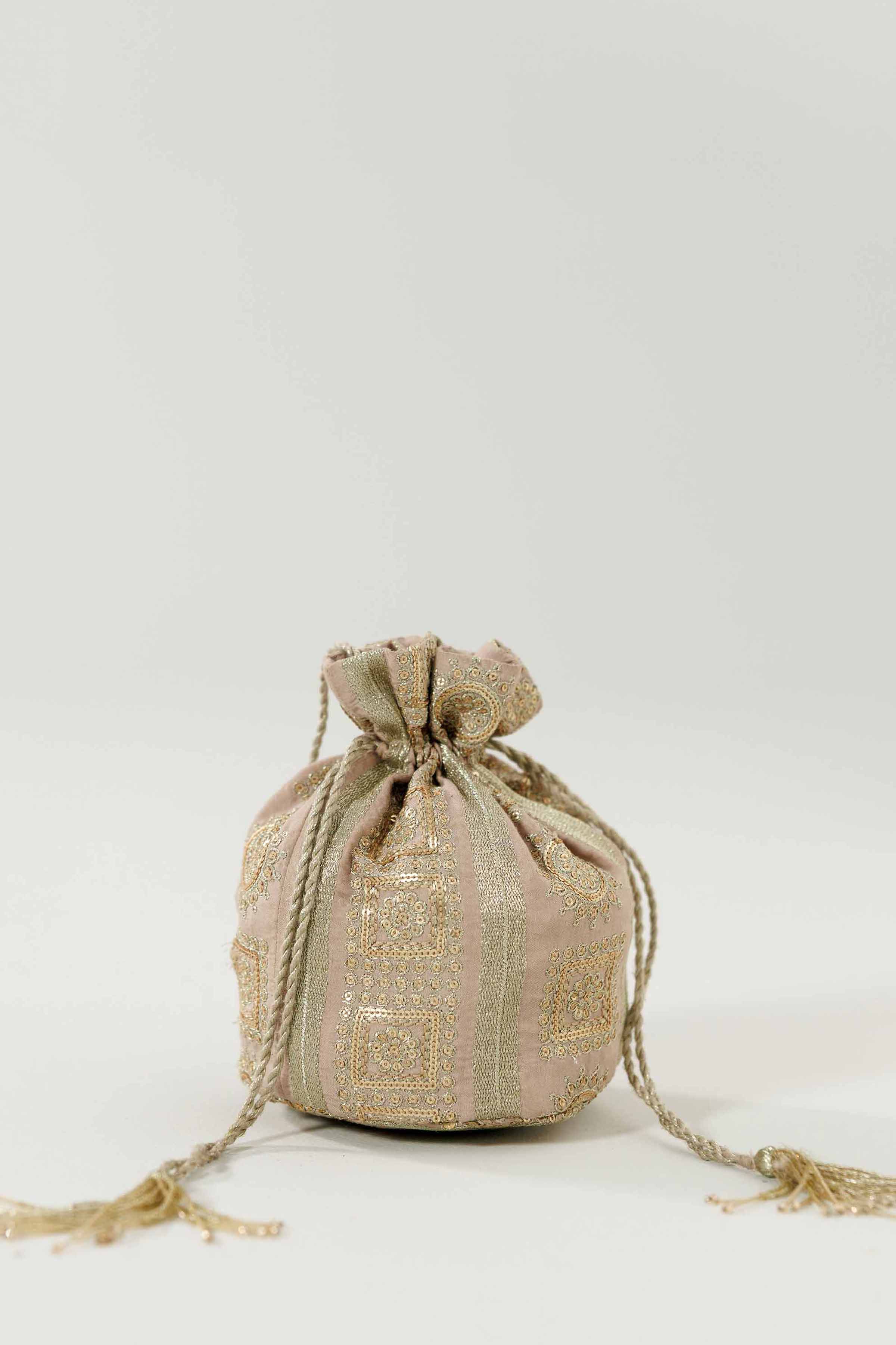 Embroidered Pouch - KFW25-152 for Women - Pret Collection | Nishat | Shop Online