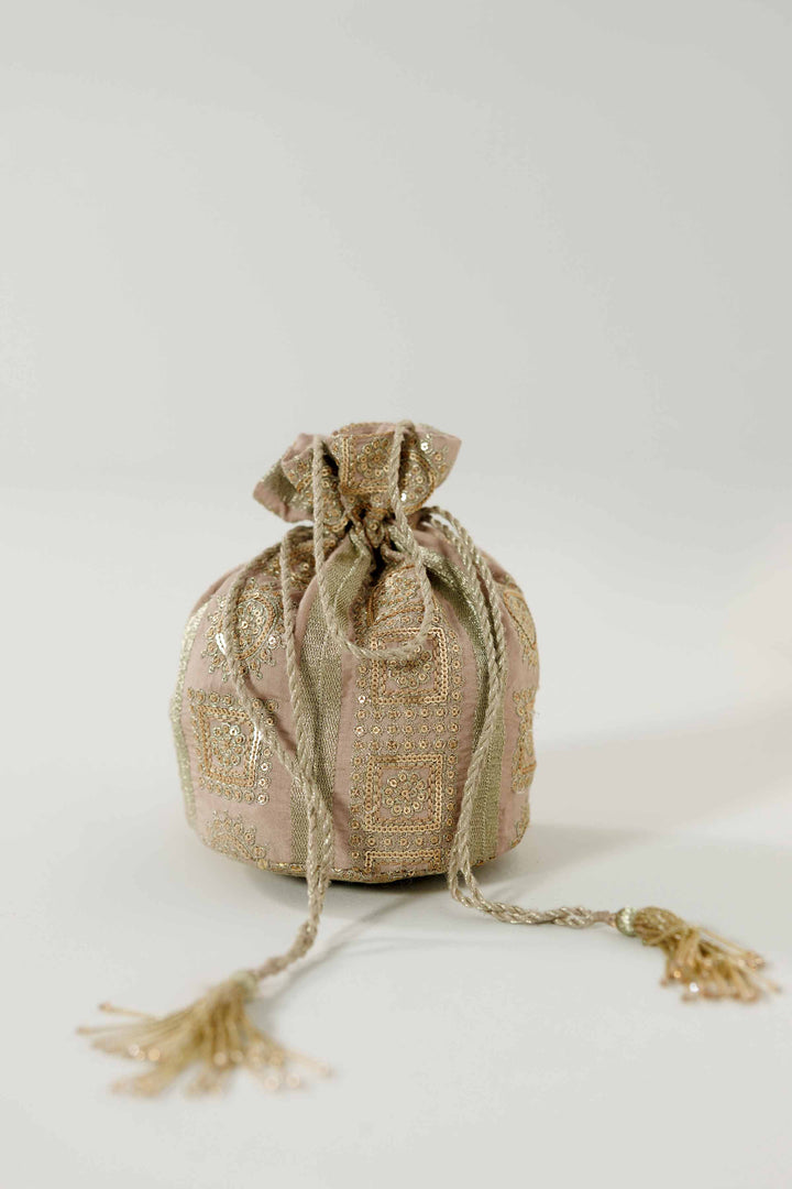 Embroidered Pouch - KFW25-152 for Women - Pret Collection | Nishat | Shop Online