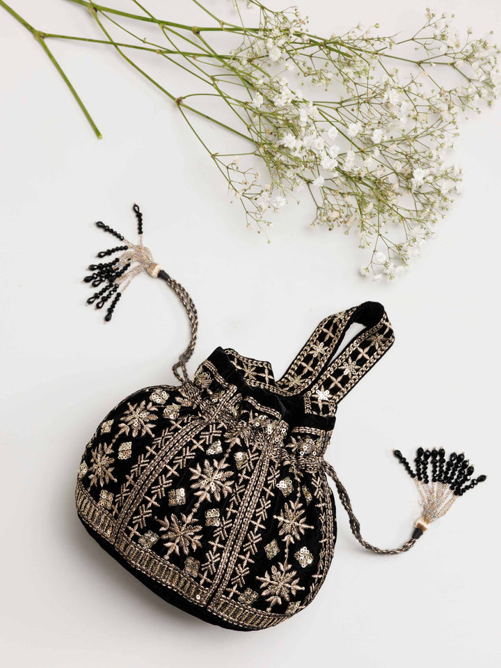 Embroidered Pouch - KFW25-154 for Women - Pret Collection | Nishat | Shop Online