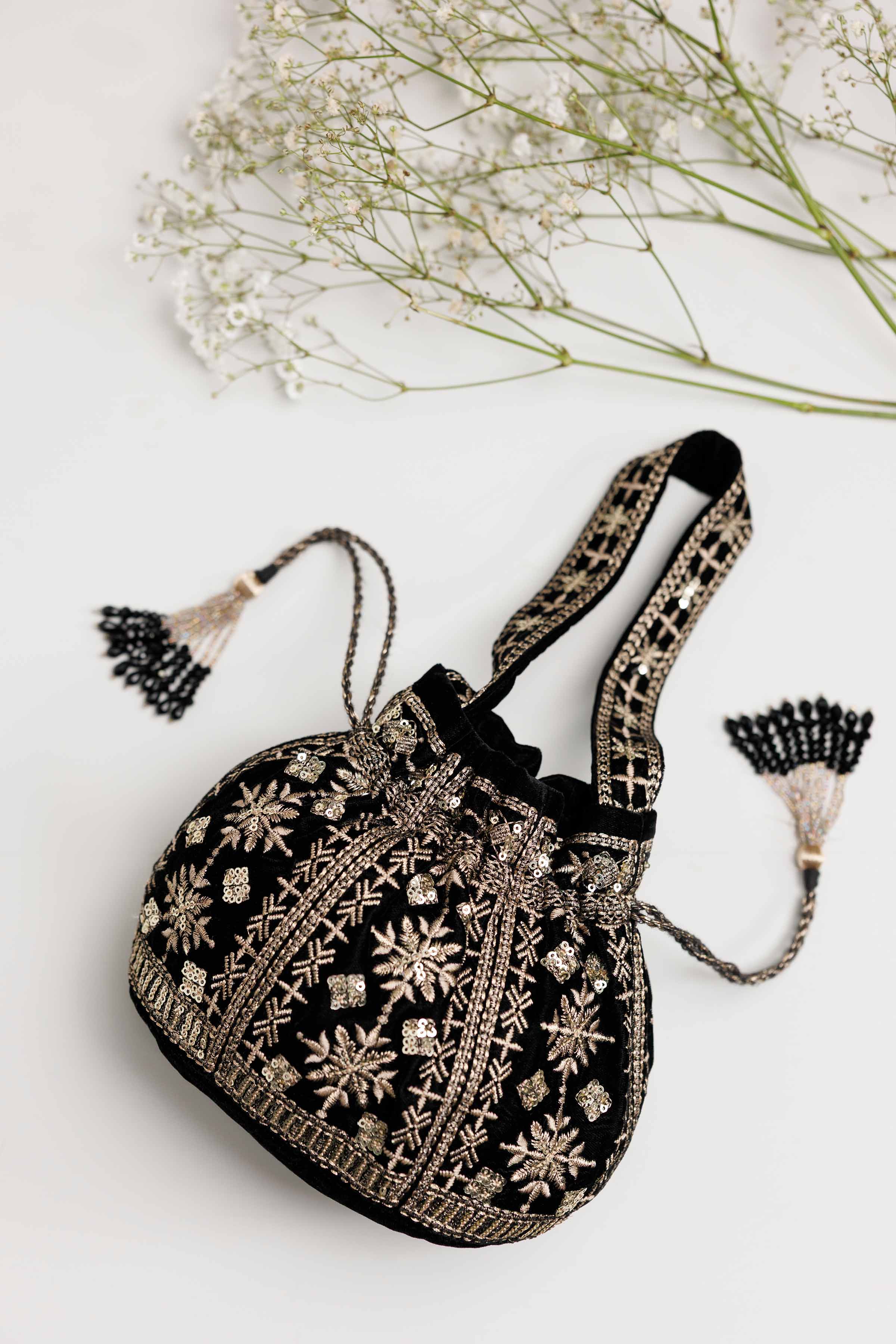 Embroidered Pouch - KFW25-154 for Women - Pret Collection | Nishat | Shop Online