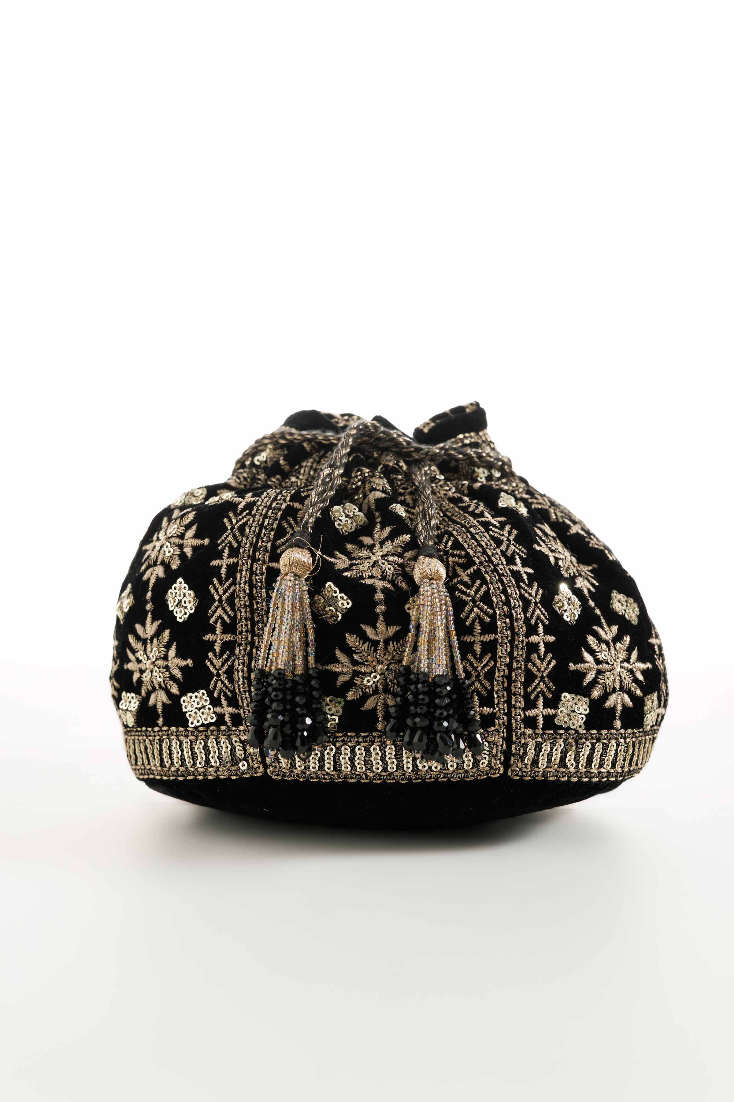Embroidered Pouch - KFW25-154 for Women - Pret Collection | Nishat | Shop Online