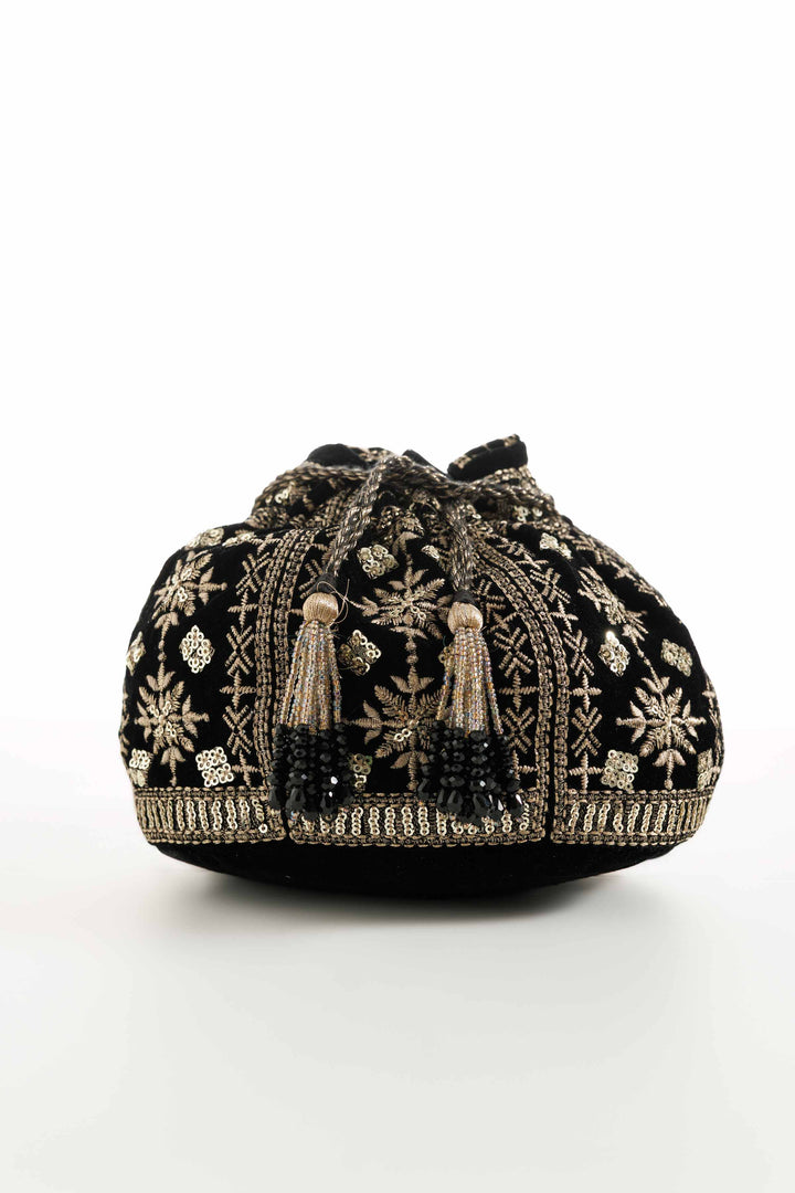Embroidered Pouch - KFW25-154 for Women - Pret Collection | Nishat | Shop Online
