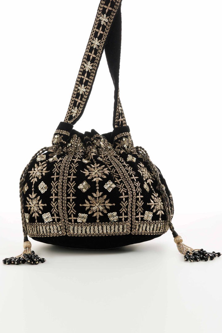 Embroidered Pouch - KFW25-154 for Women - Pret Collection | Nishat | Shop Online