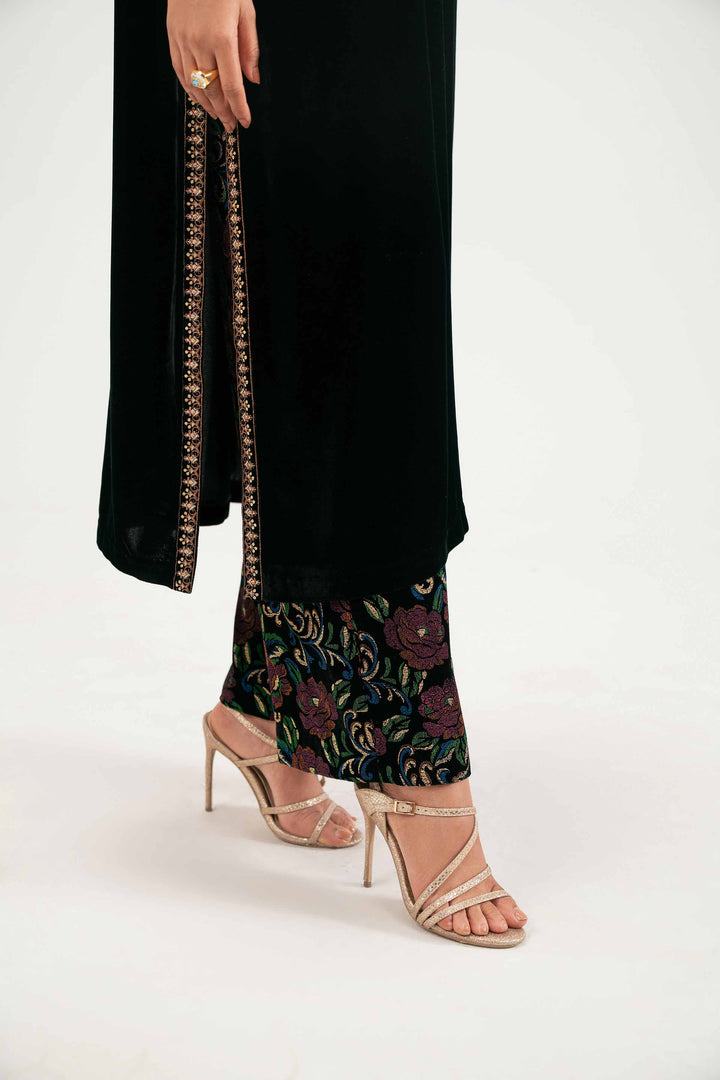 3 Piece - Printed Embroidered Suit - KFW25-22 for Women - Pret Collection | Nishat | Shop Online