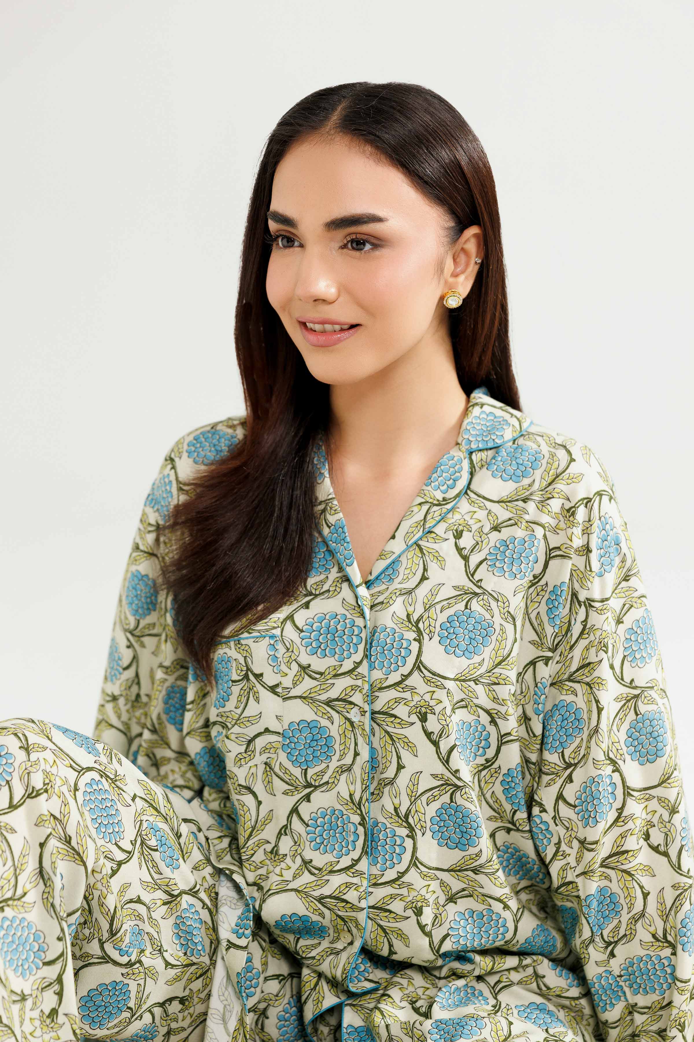2 Piece - Printed Suit - KLW25-01 for Women - Pret Collection | Nishat | Shop Online