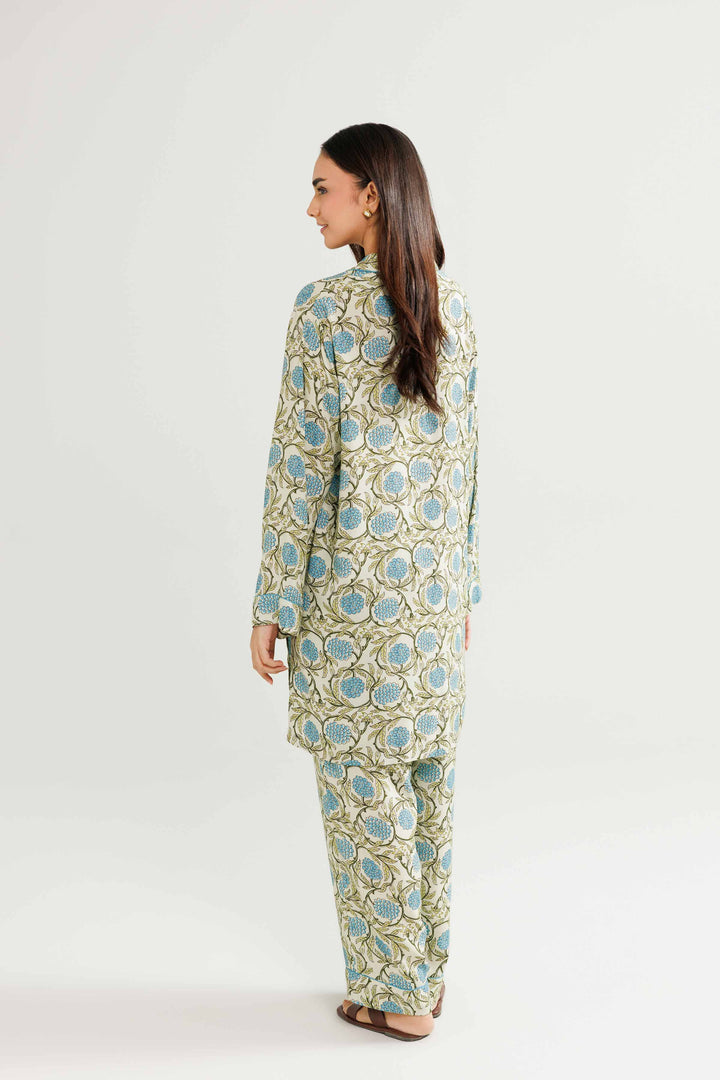 2 Piece - Printed Suit - KLW25-01 for Women - Pret Collection | Nishat | Shop Online