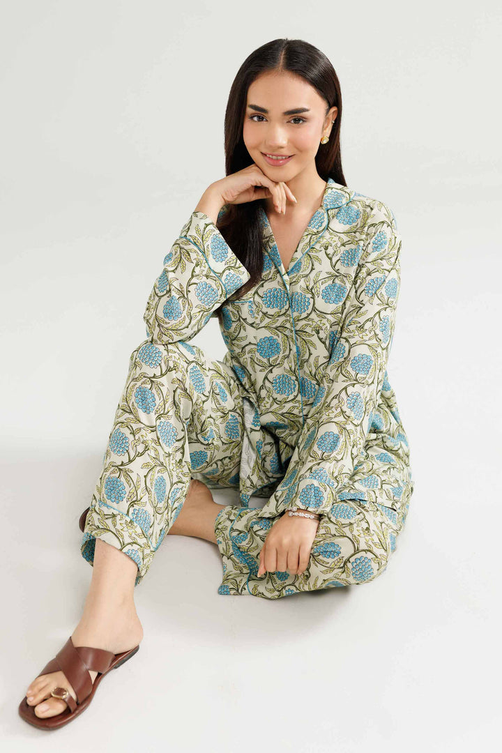 2 Piece - Printed Suit - KLW25-01 for Women - Pret Collection | Nishat | Shop Online