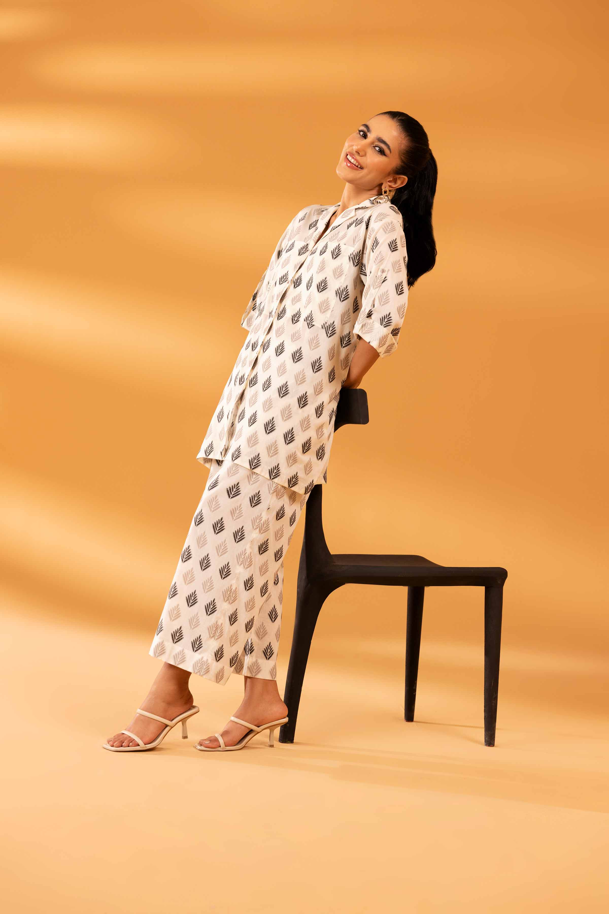 2 Piece - Printed Suit - KPS24-09