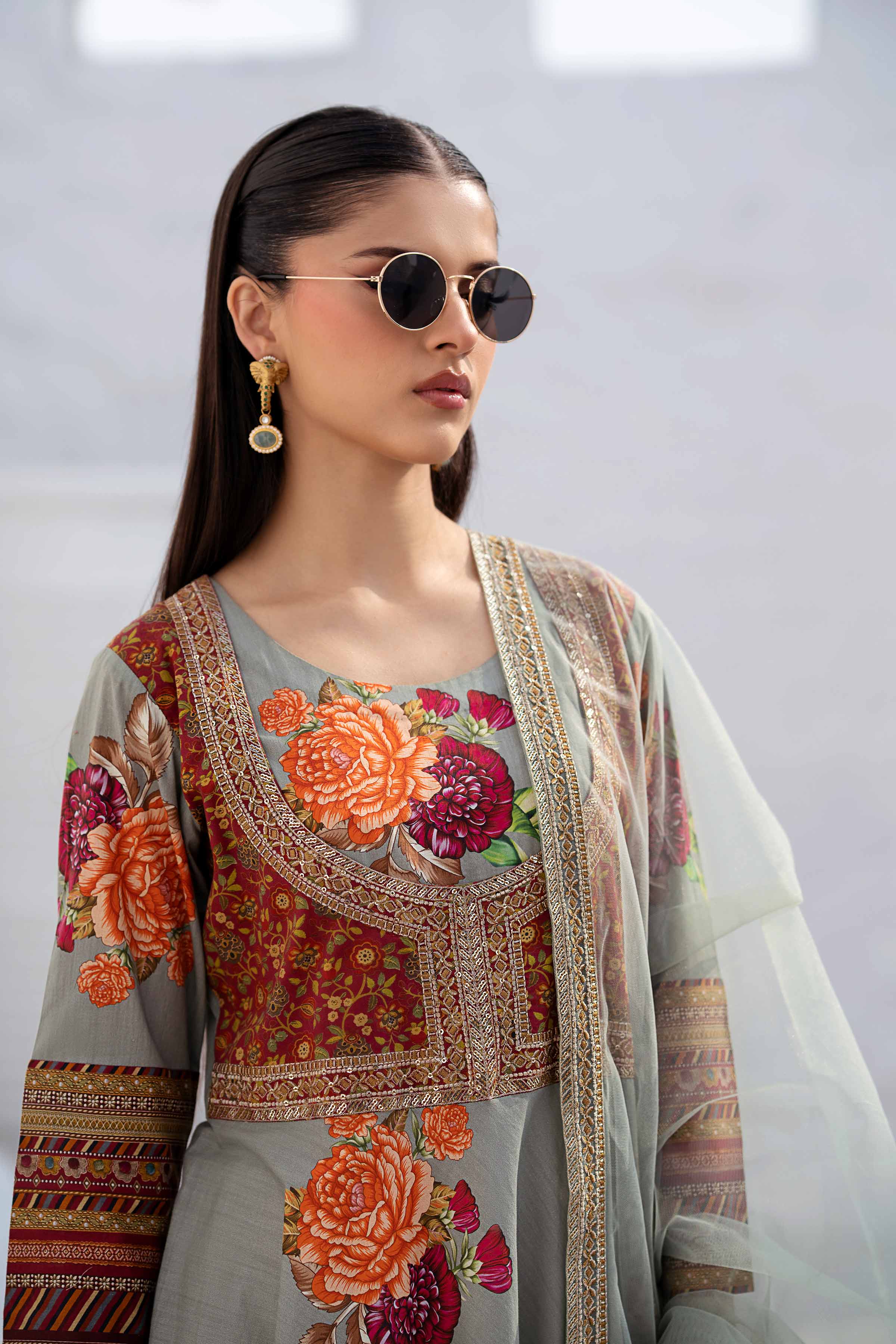 2 Piece - Printed Embroidered Suit - KPS25-02