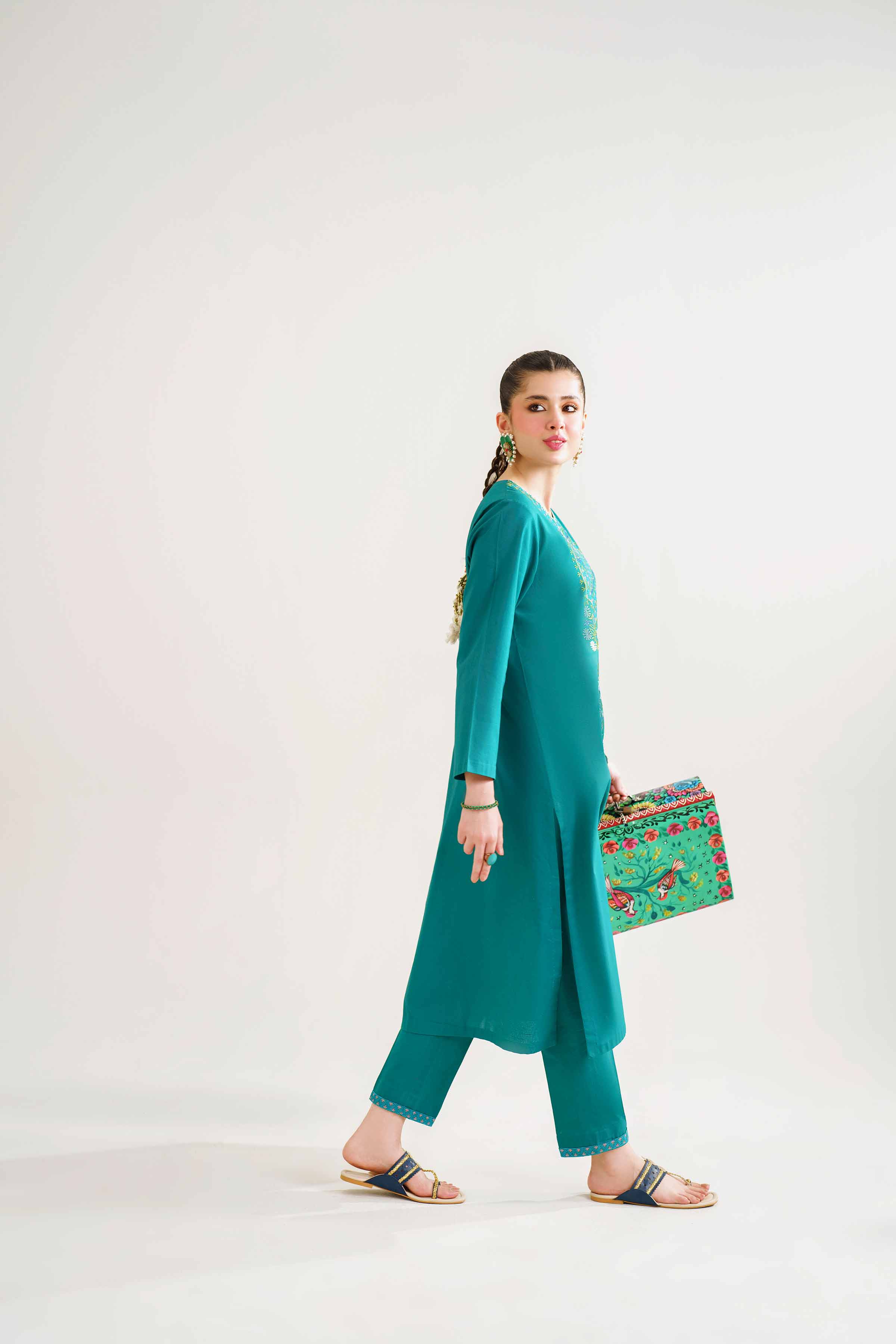 2 Piece - Embroidered Suit - PE24-118