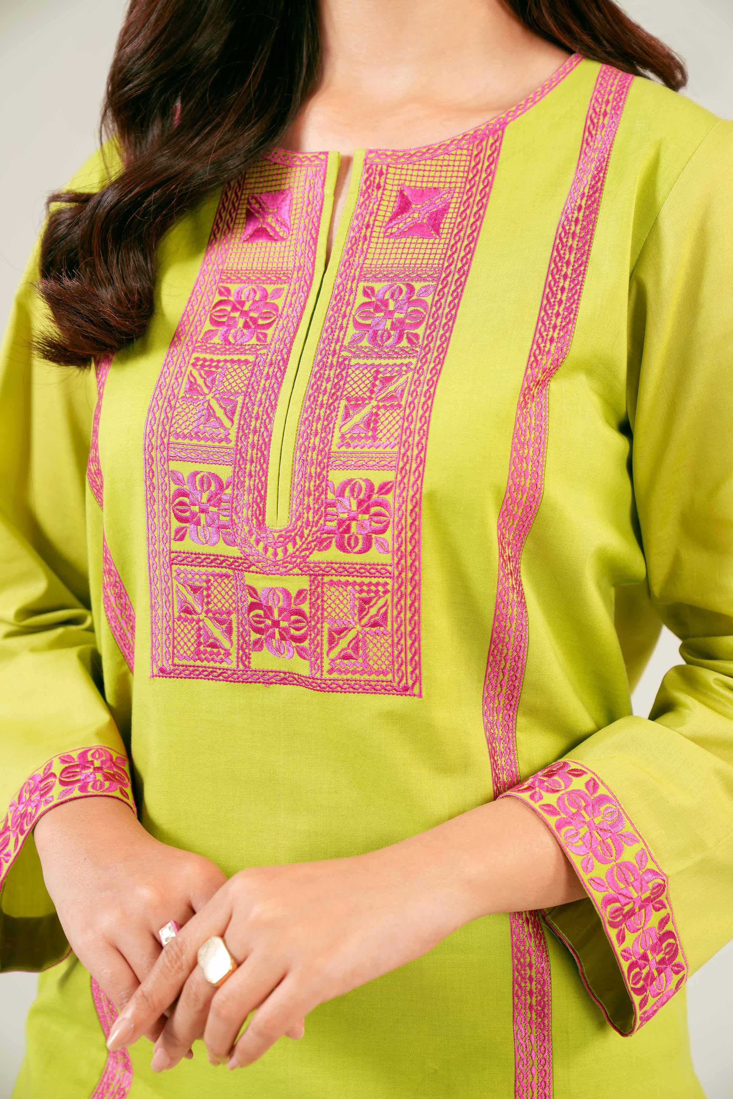 2 Piece - Embroidered Suit - PE24-138