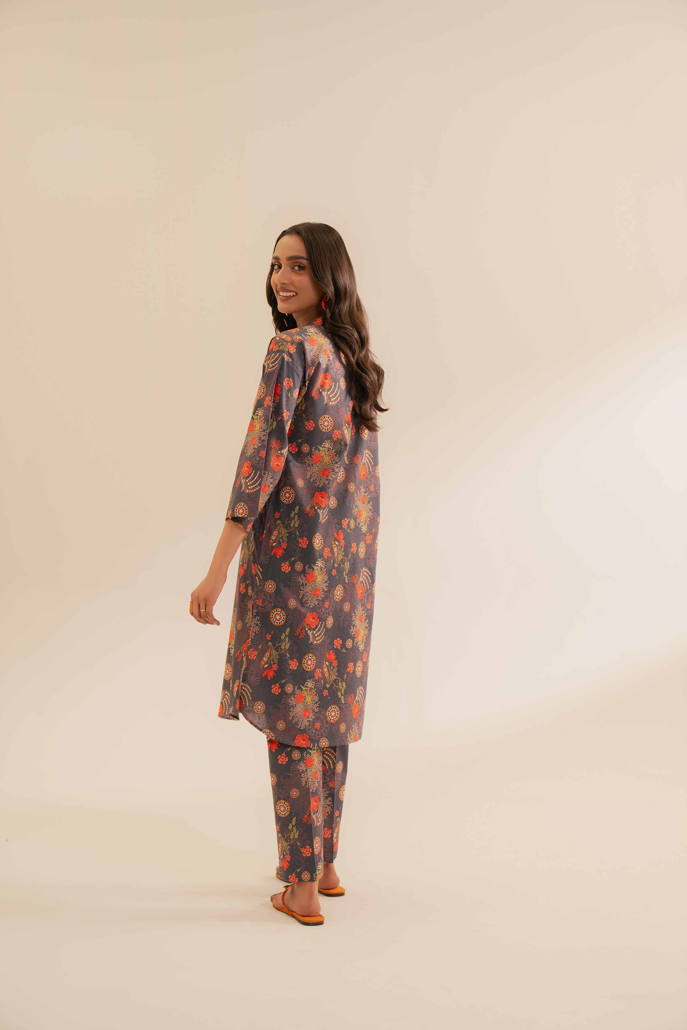2 Piece - Printed Suit - PE24-311