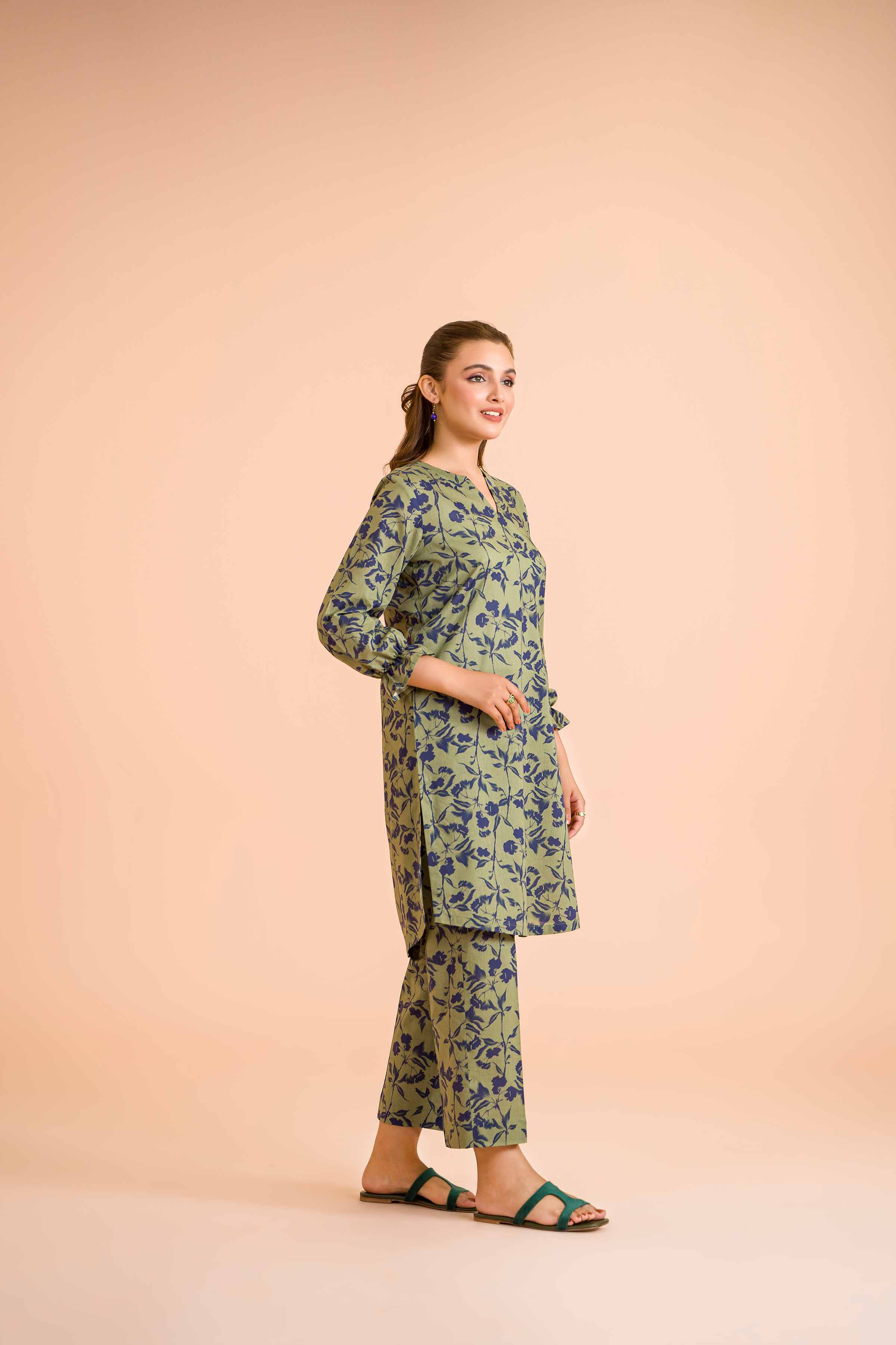 2 Piece - Printed Suit - PE24-352