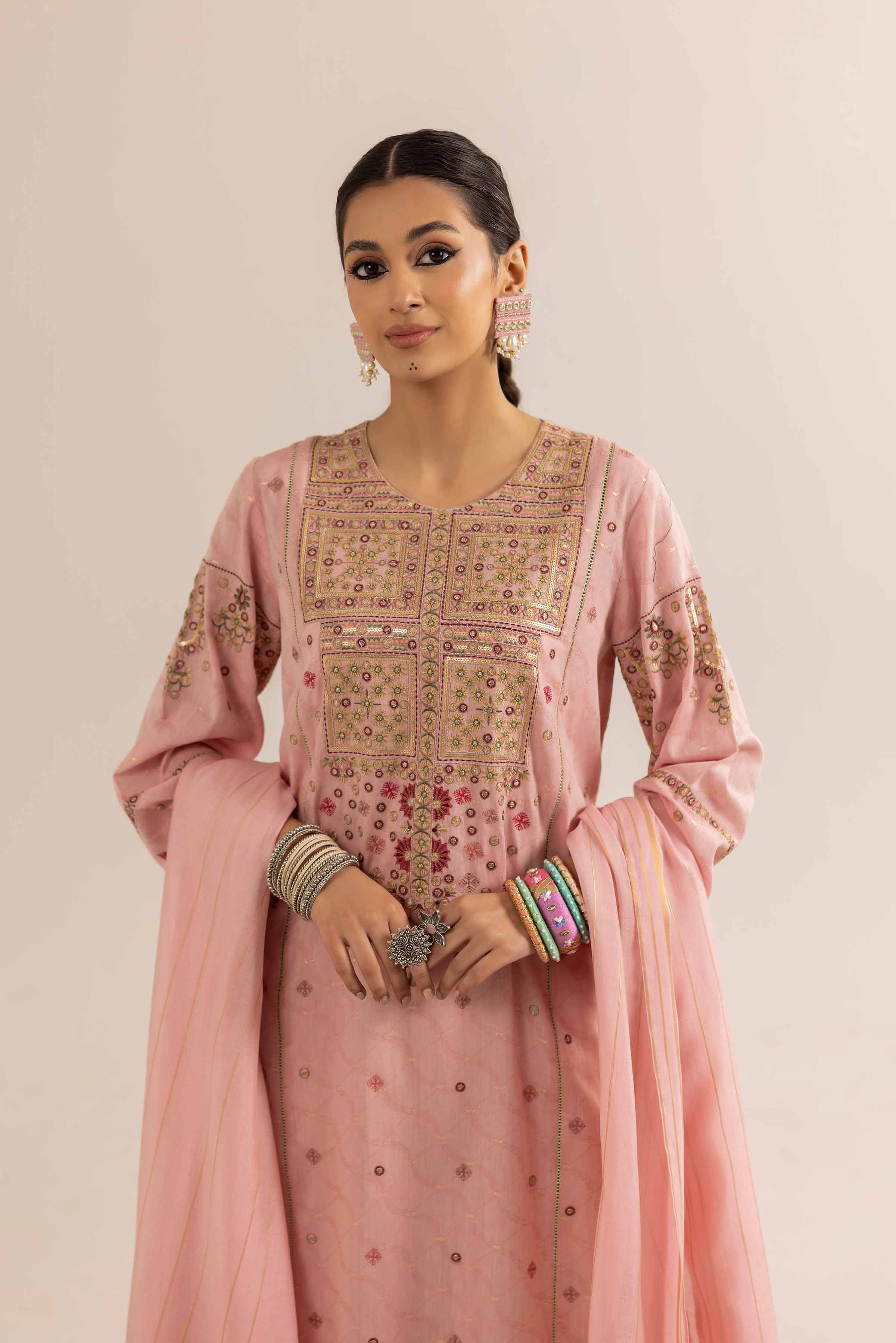 2 Piece - Embroidered Suit - PE25-157