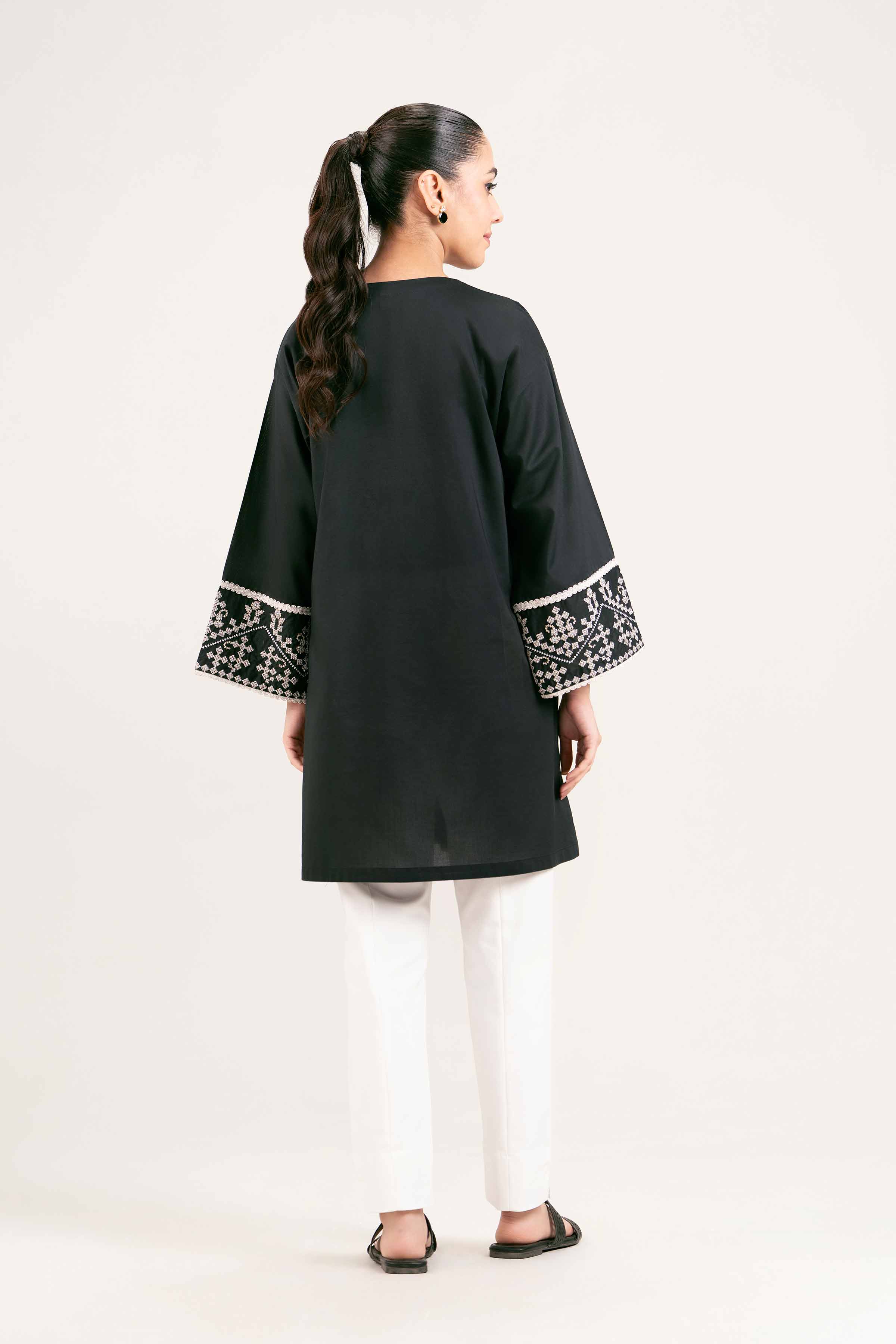 Embroidered Tunic - PE25-18
