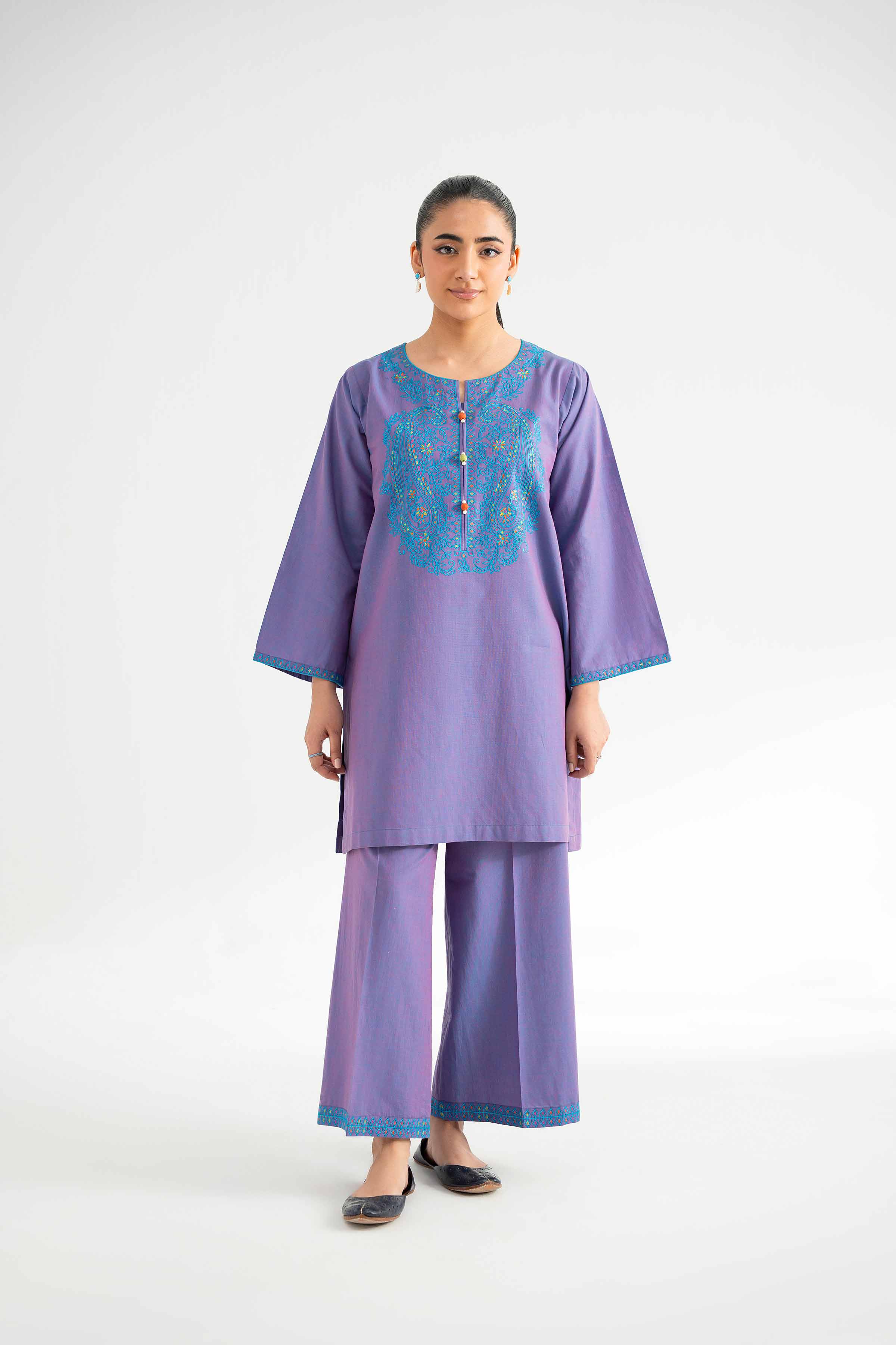 2 Piece - Embroidered Suit - PE25-204
