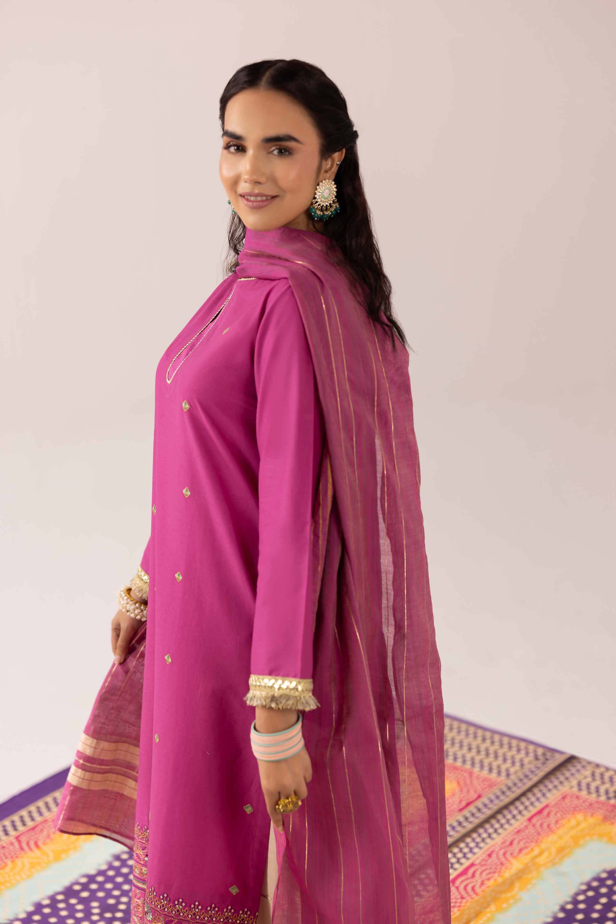 2 Piece - Embroidered Suit - PE25-253