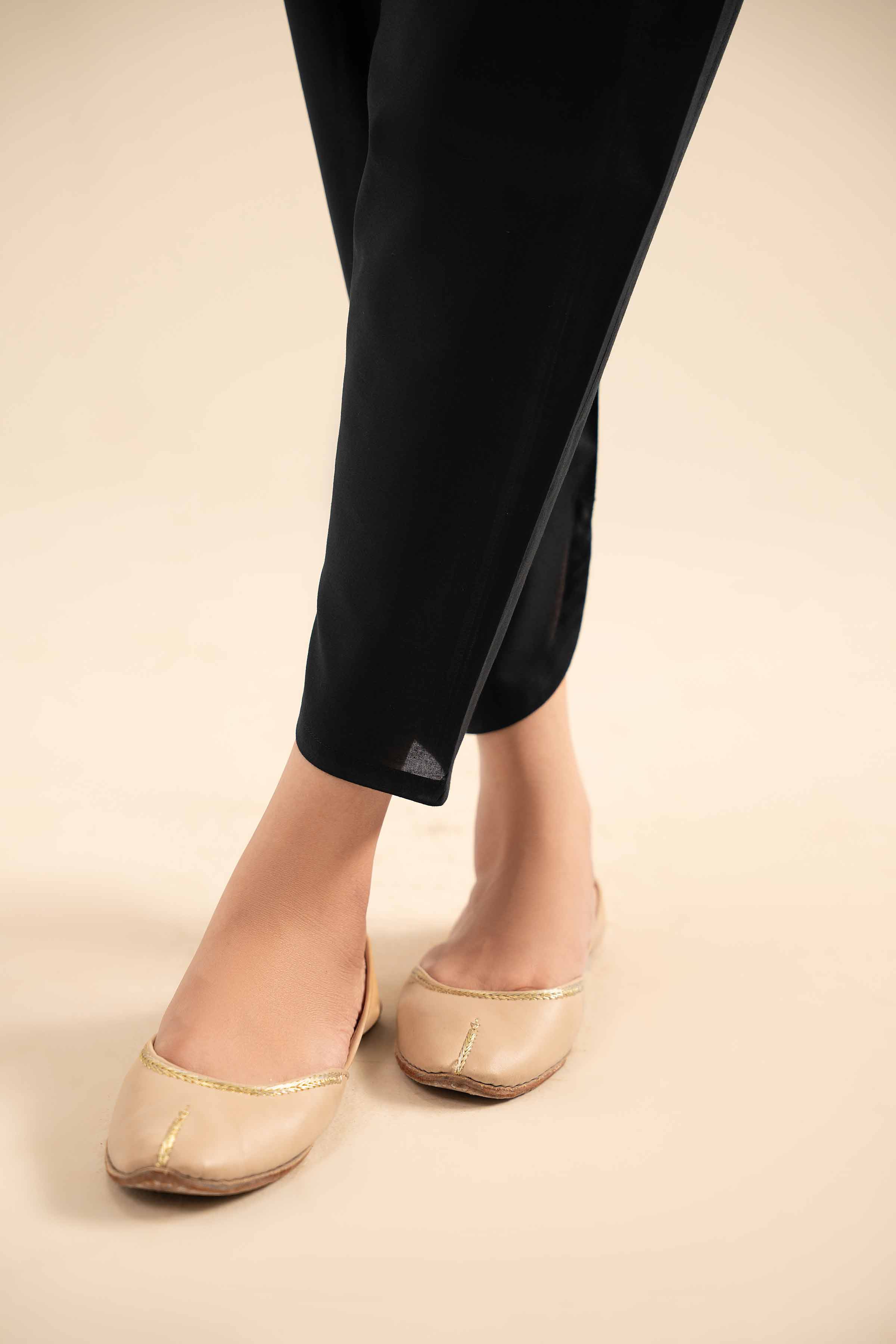 Embroidered Trousers - PE25-263