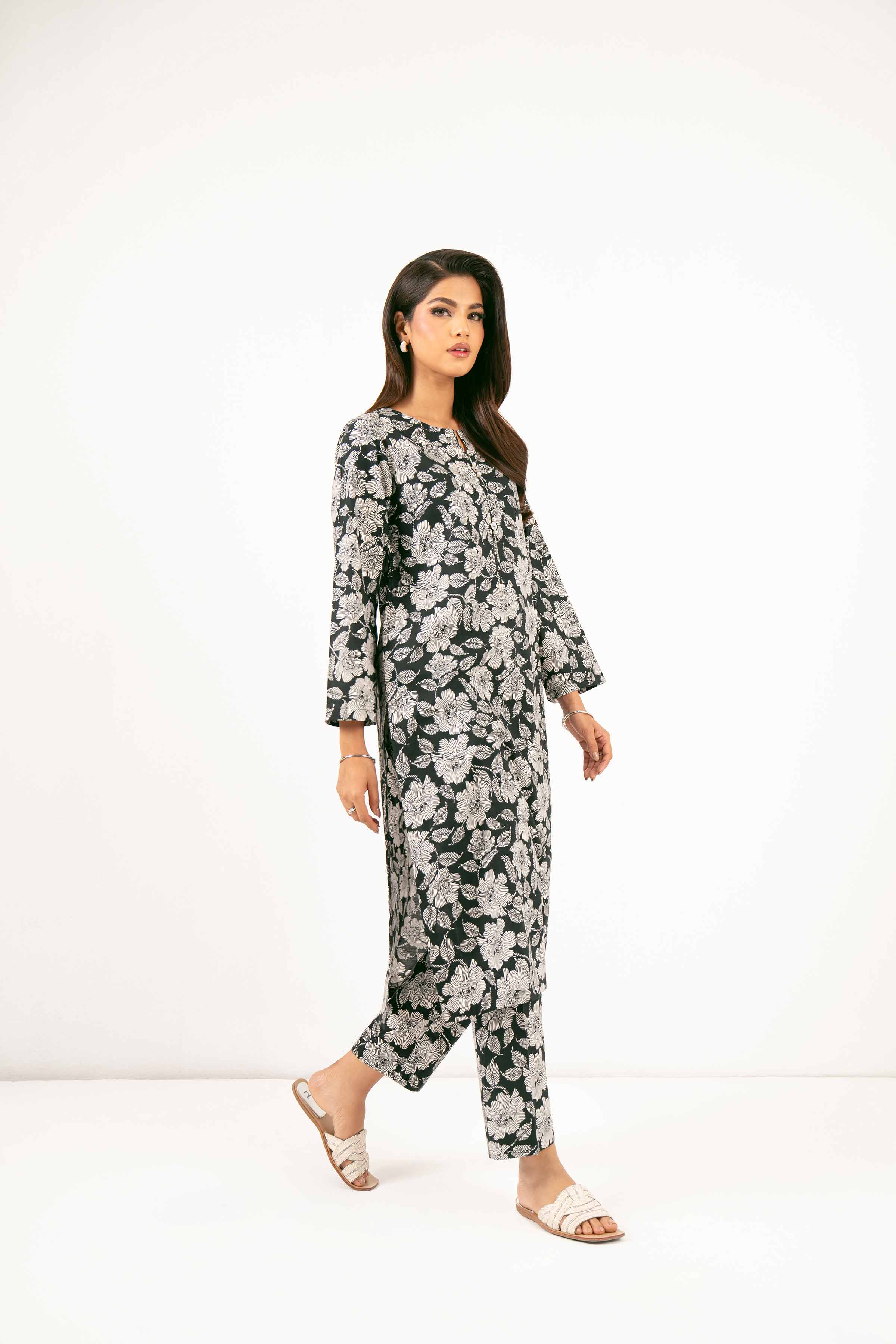 2 Piece - Printed Suit - PE25-287