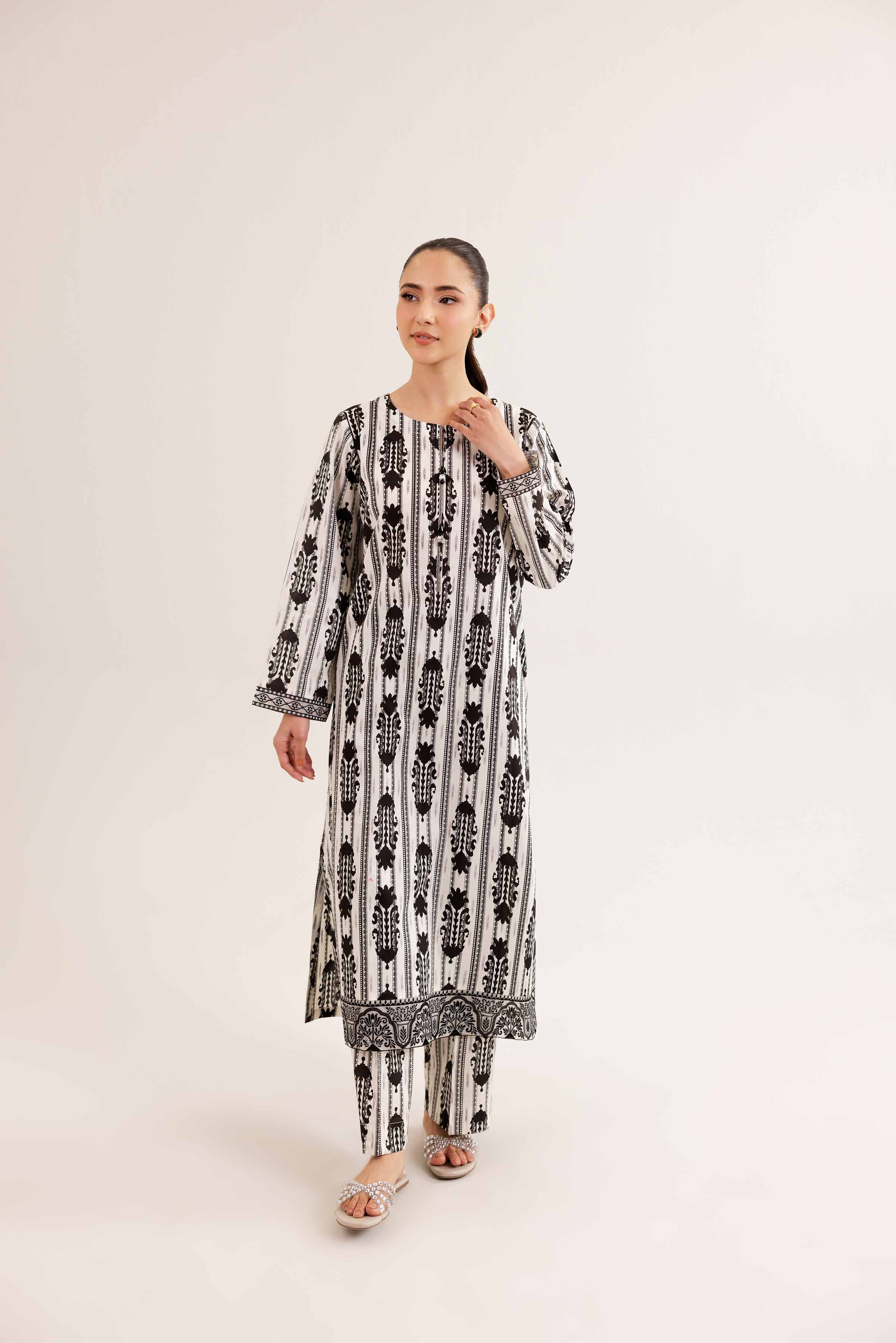 2 Piece - Printed Embroidered Suit - PE25-329