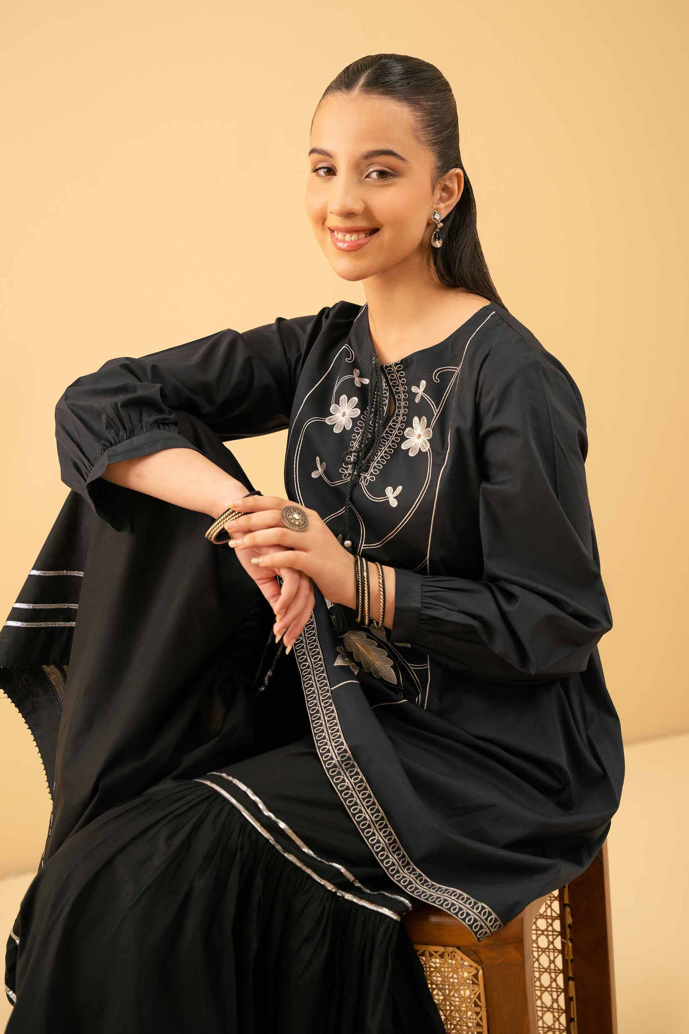 Embroidered Tunic - PE25-446 for Women - Pret Collection | Nishat | Shop Online