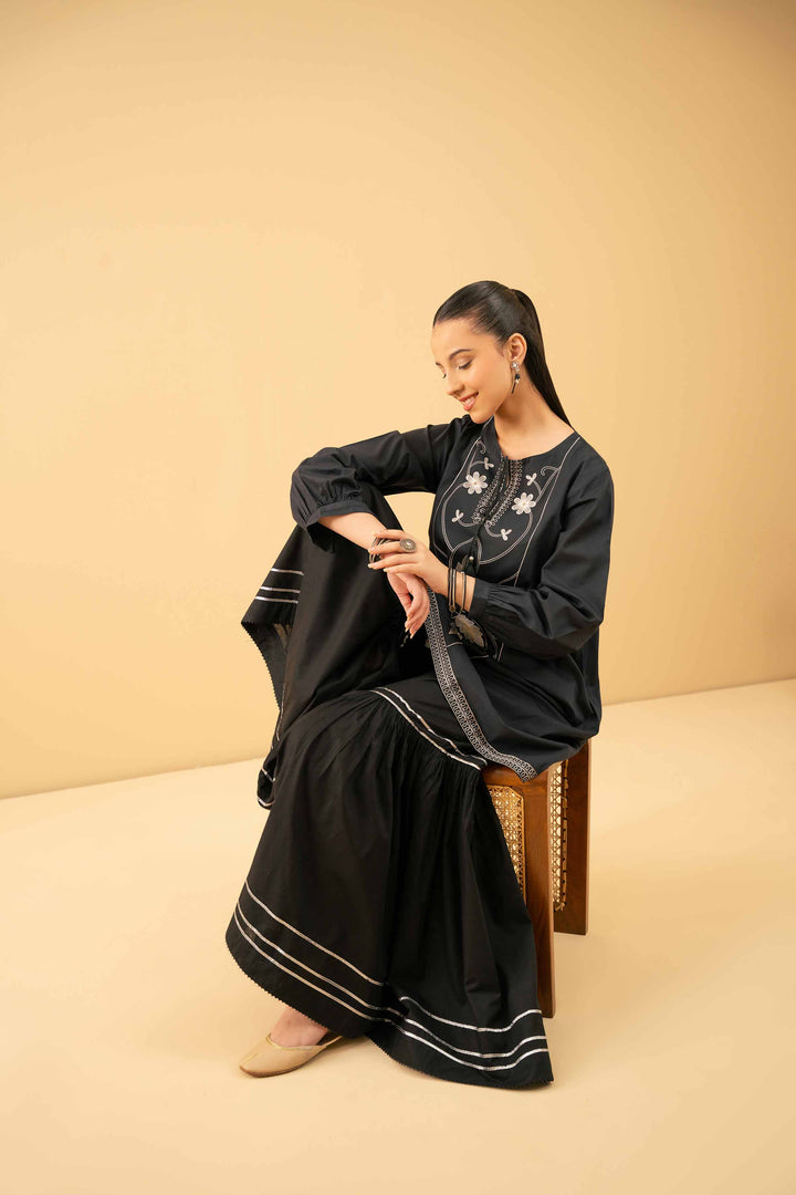 Embroidered Tunic - PE25-446 for Women - Pret Collection | Nishat | Shop Online