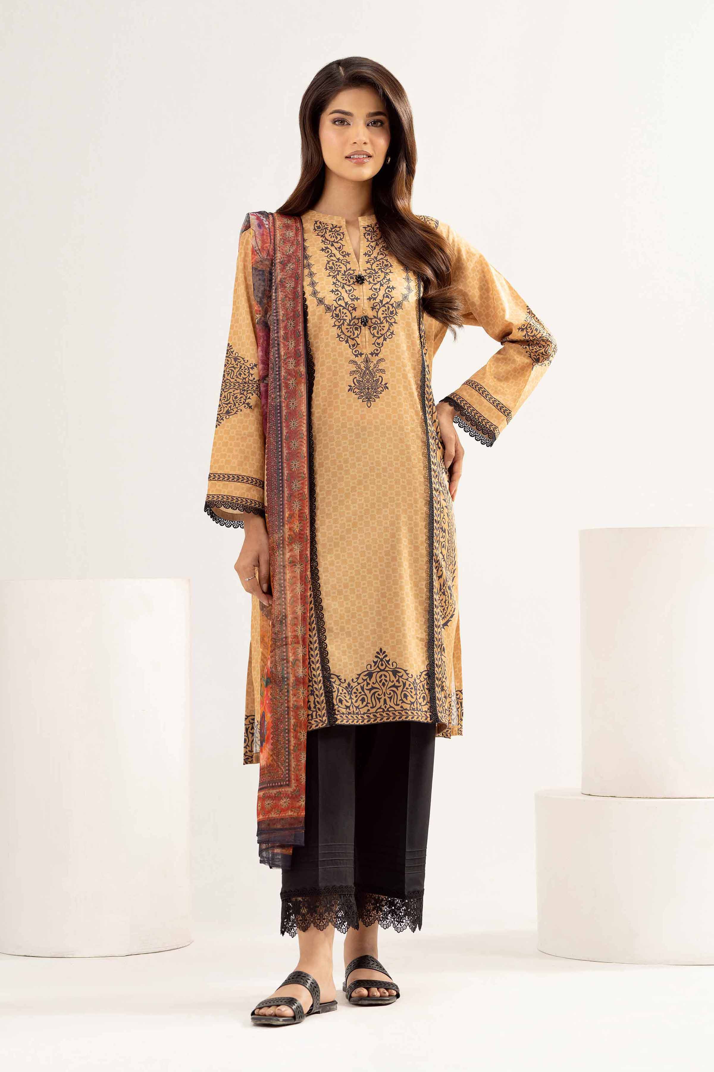 2 Piece - Embroidered Suit - PE25-458