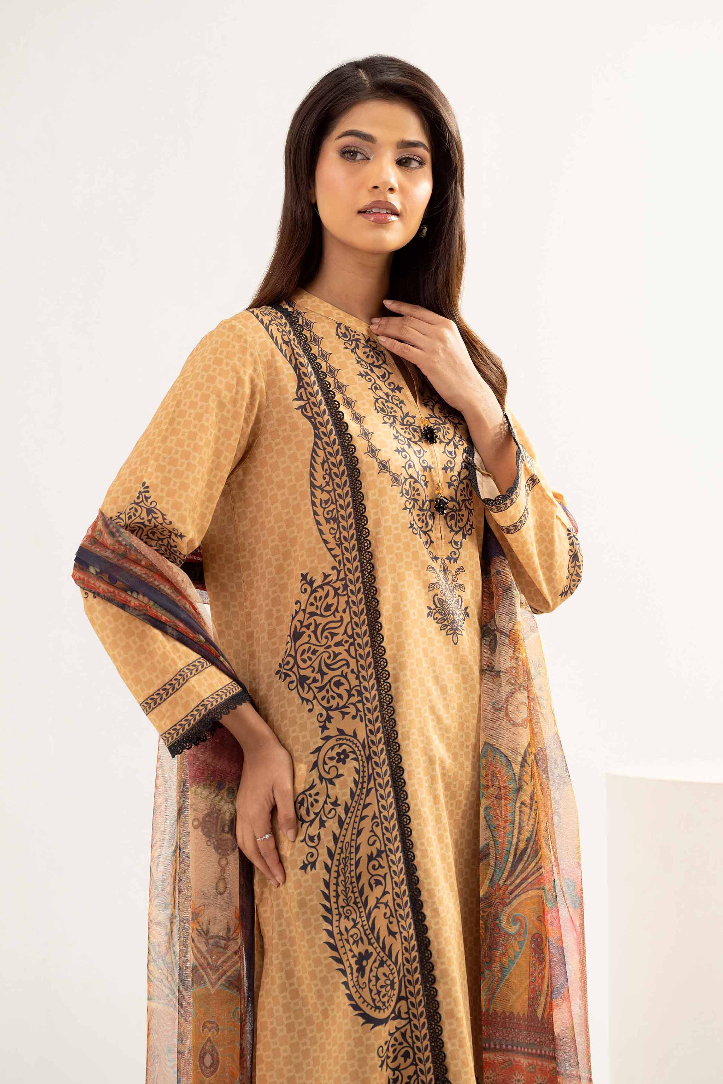 2 Piece - Embroidered Suit - PE25-458