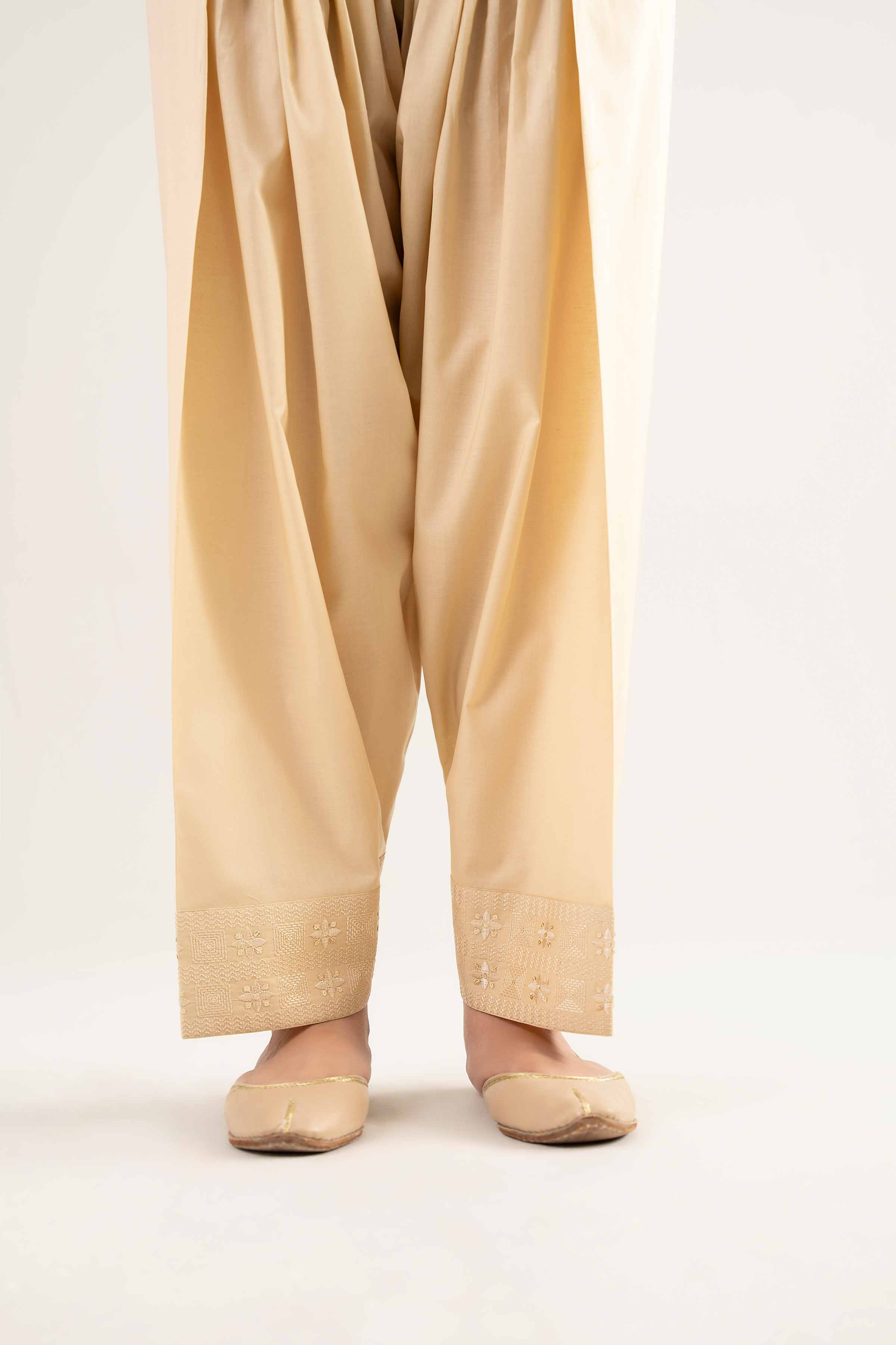 Embroidered Trousers - PE25-482