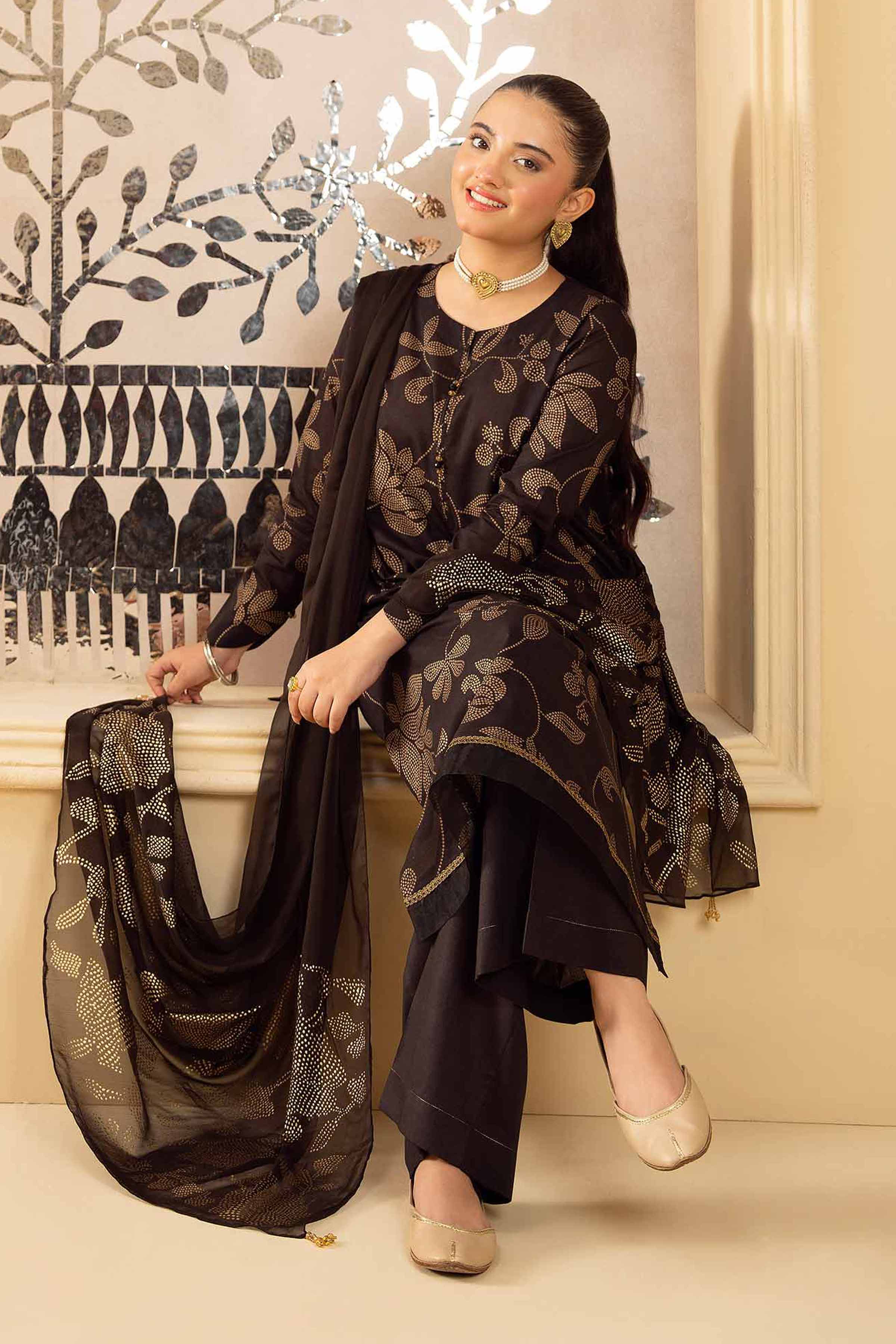 3 Piece - Printed Suit - PE25-513 for Women - Pret Collection | Nishat | Shop Online