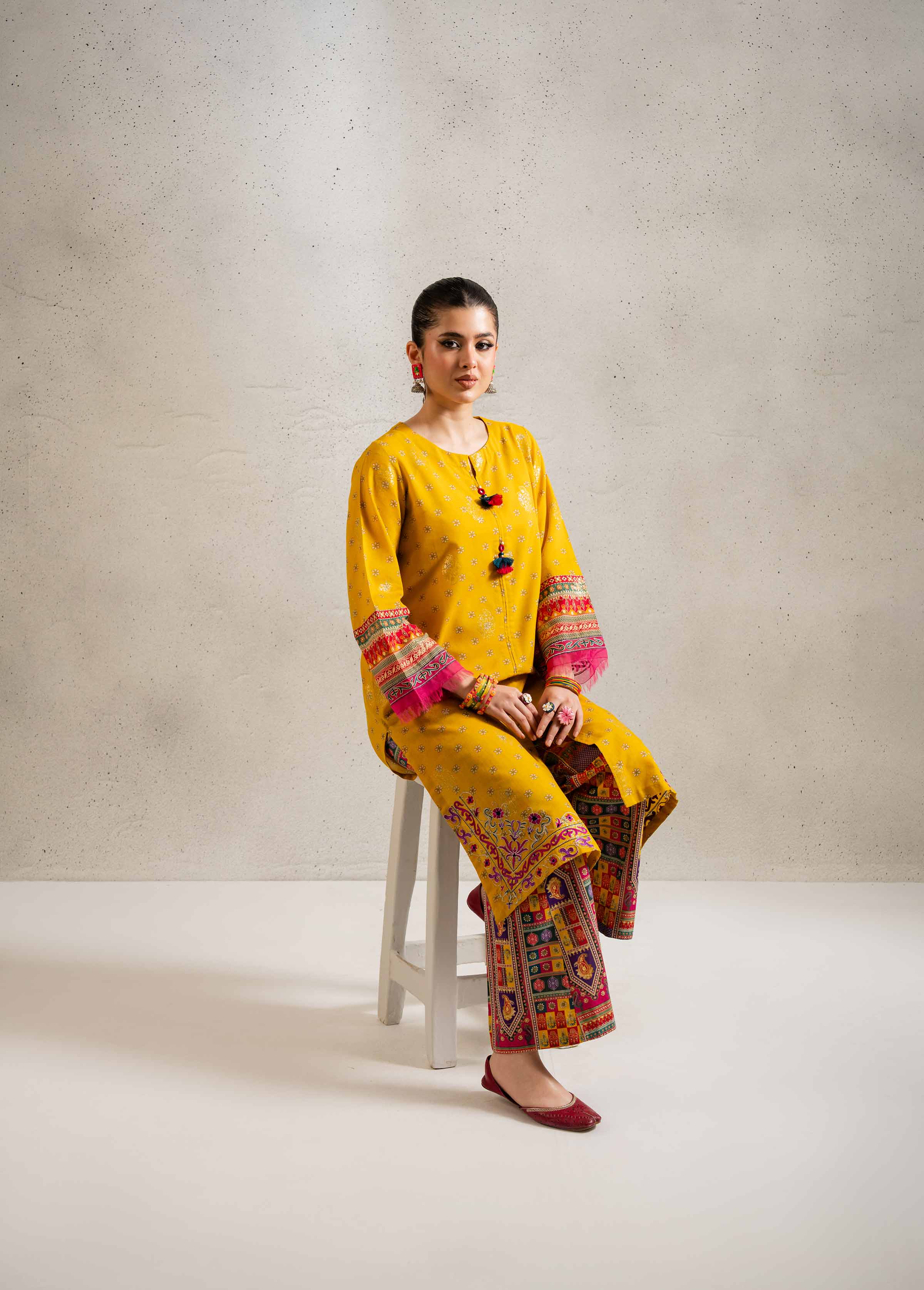2 Piece - Printed Embroidered Suit - PE25-97