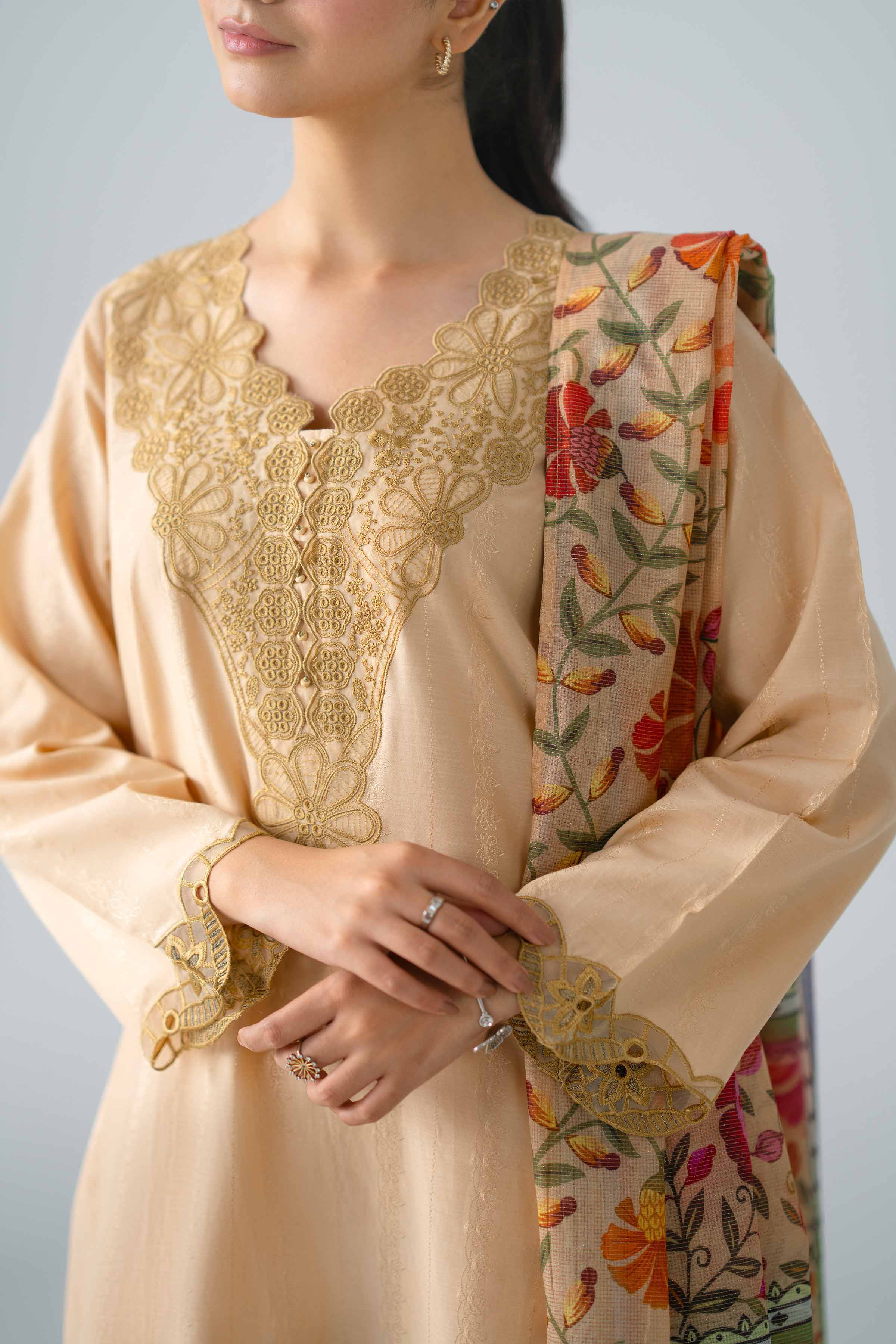 3 Piece - Embroidered Suit - PE26-118