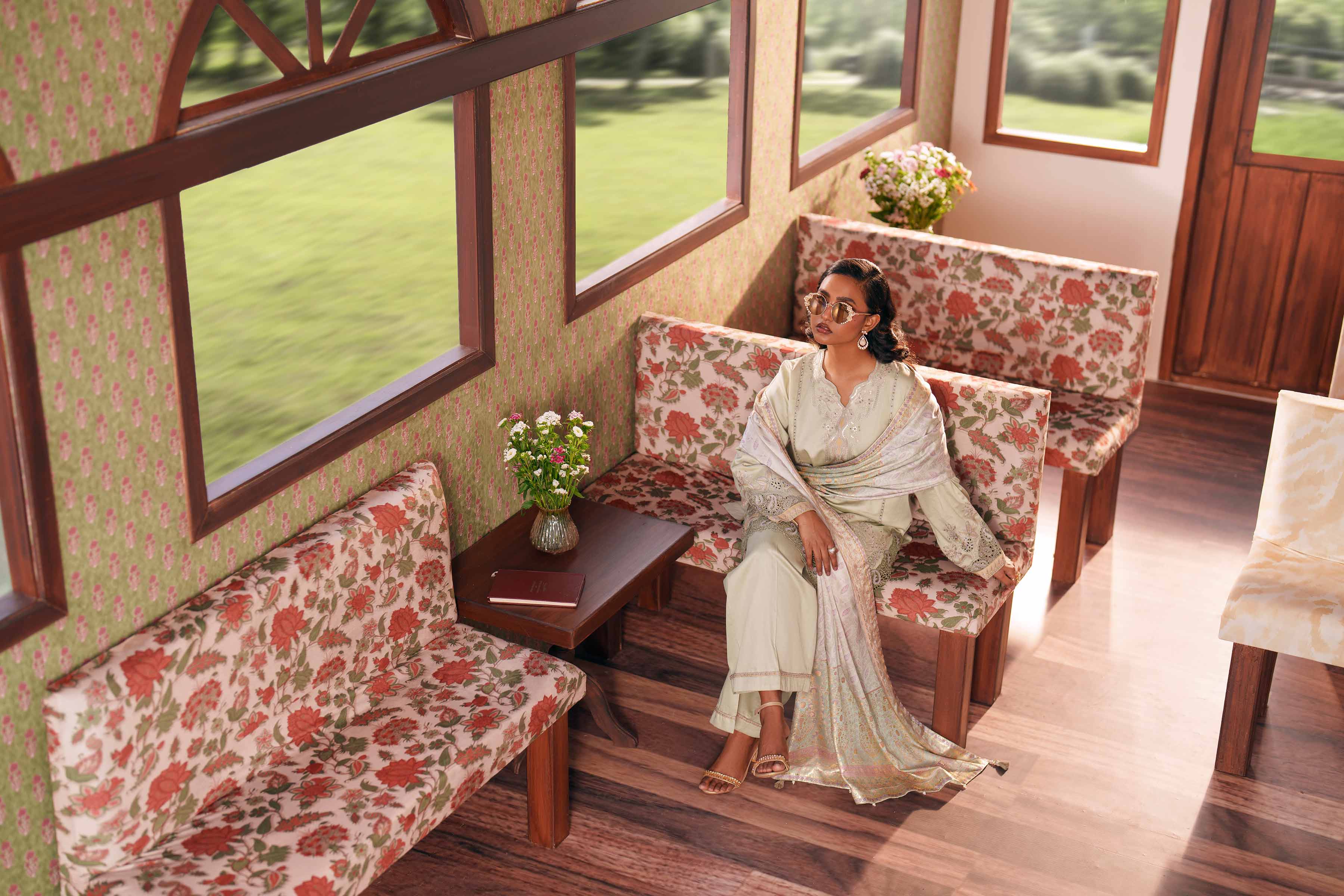3 Piece - Embroidered Suit - PE26-127