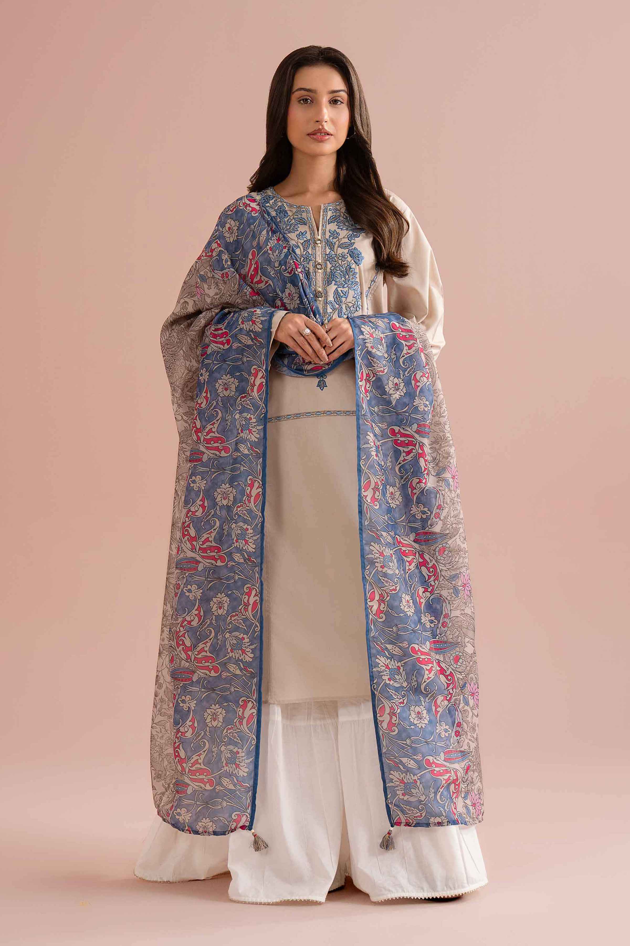 2 Piece - Embroidered Suit - PE26-142