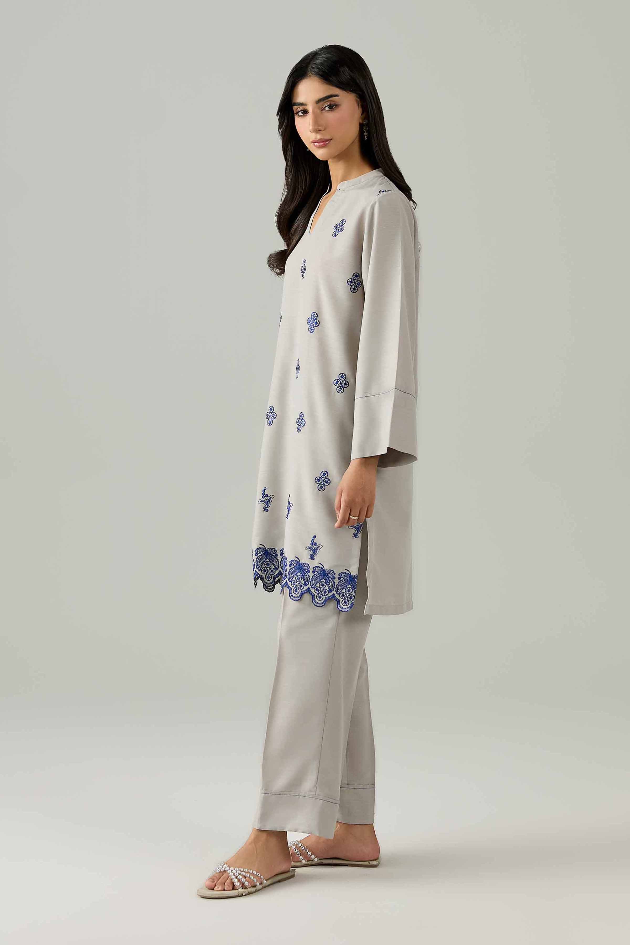 2 Piece - Embroidered Suit - PE26-161