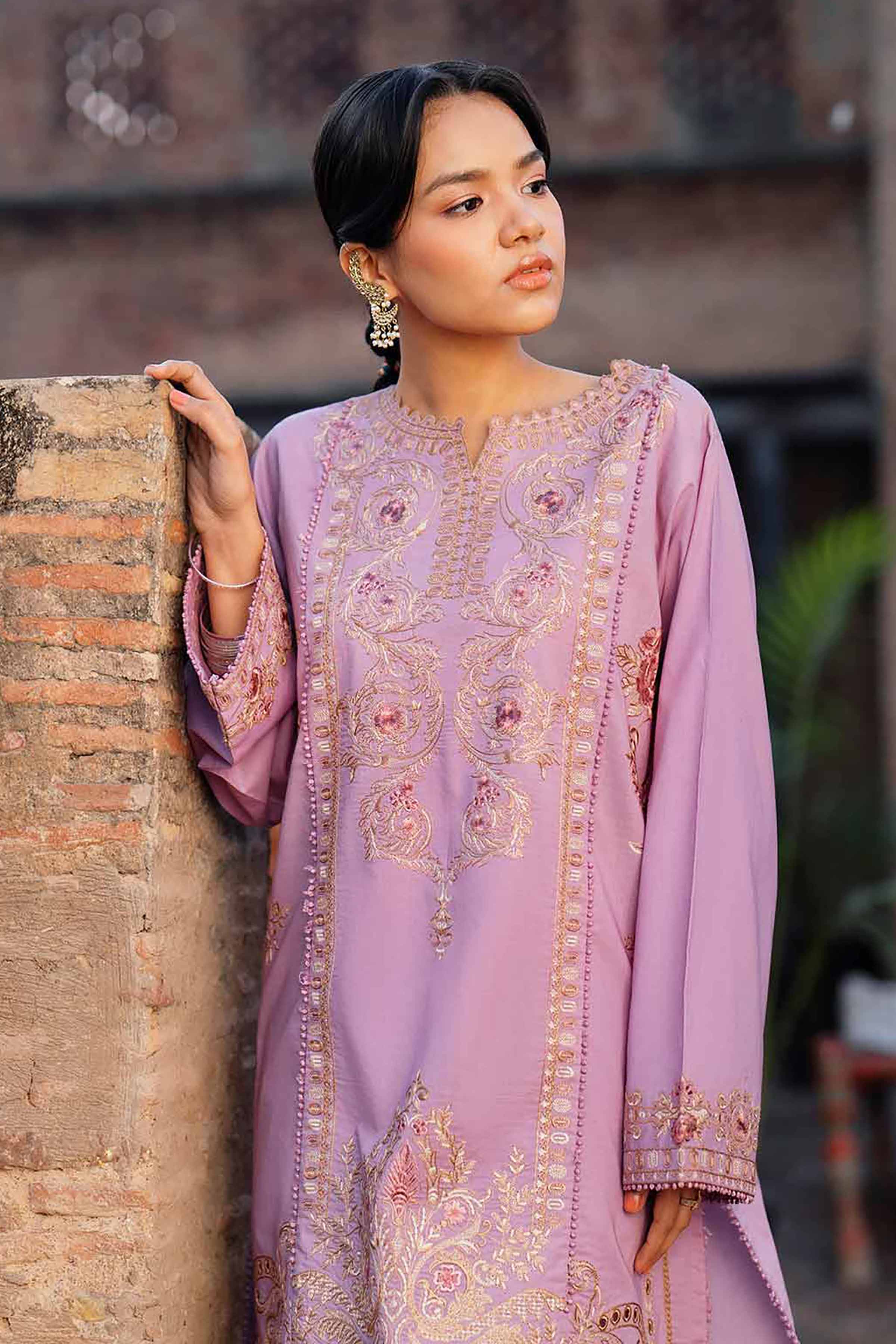 2 Piece - Embroidered Suit - PE26-239