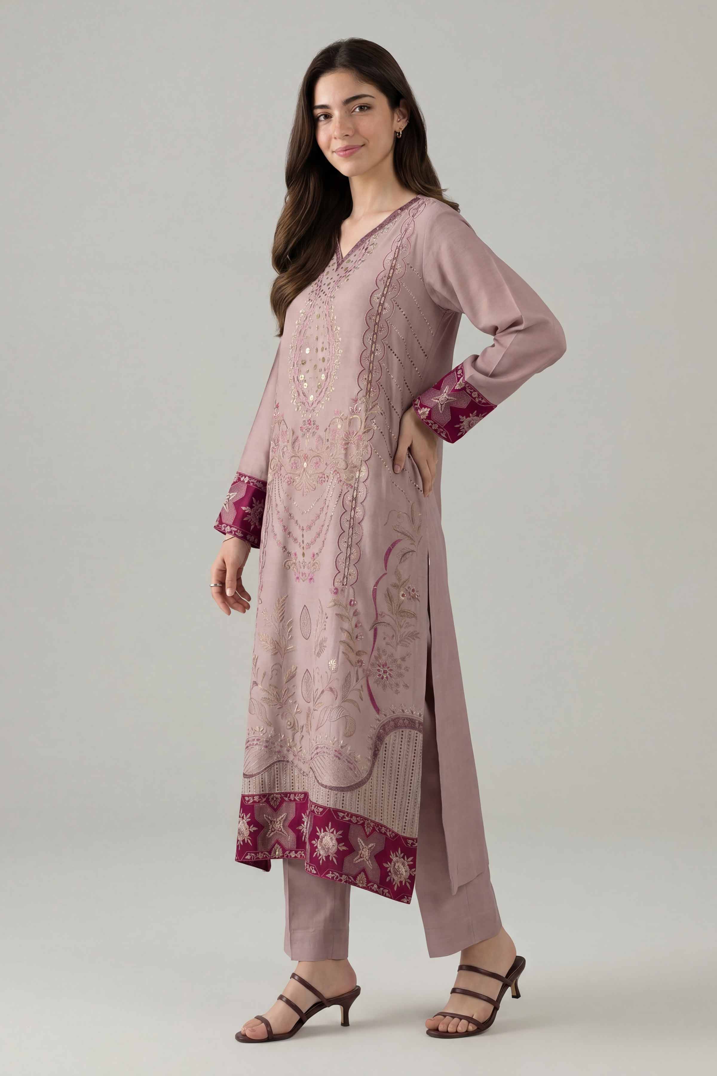2 Piece - Embroidered Suit - PE26-258