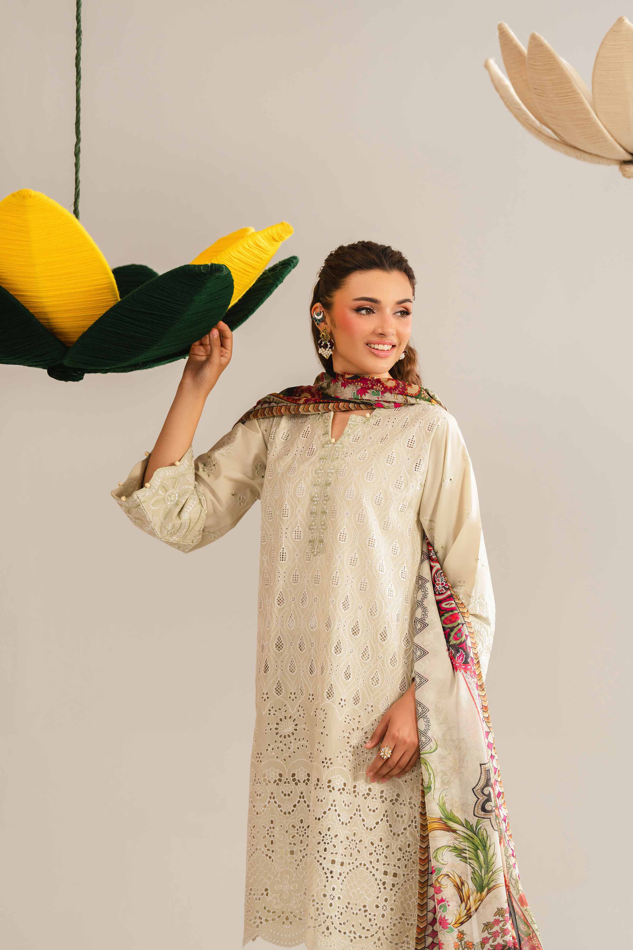 3 Piece - Embroidered Suit - PE26-288