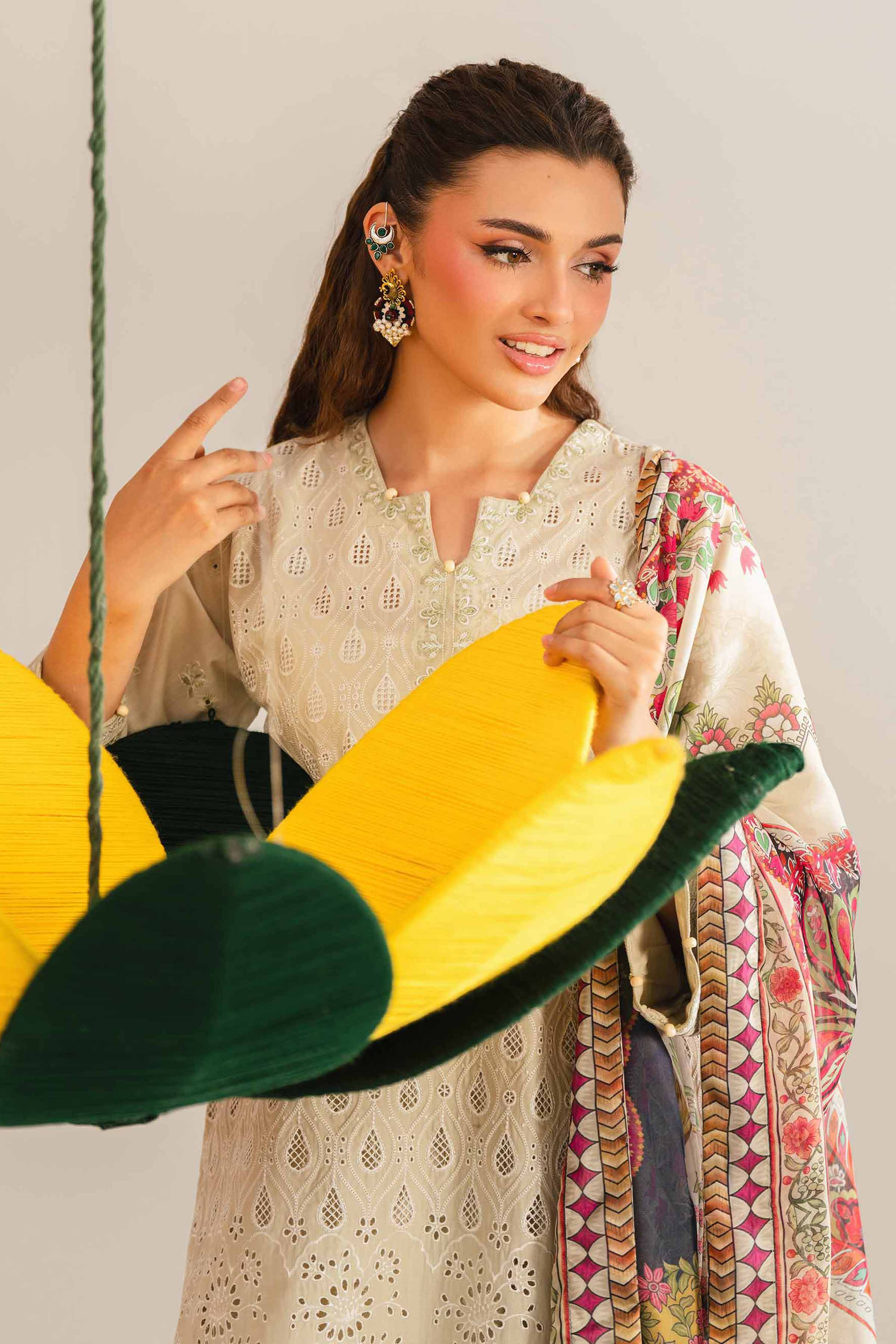 3 Piece - Embroidered Suit - PE26-288