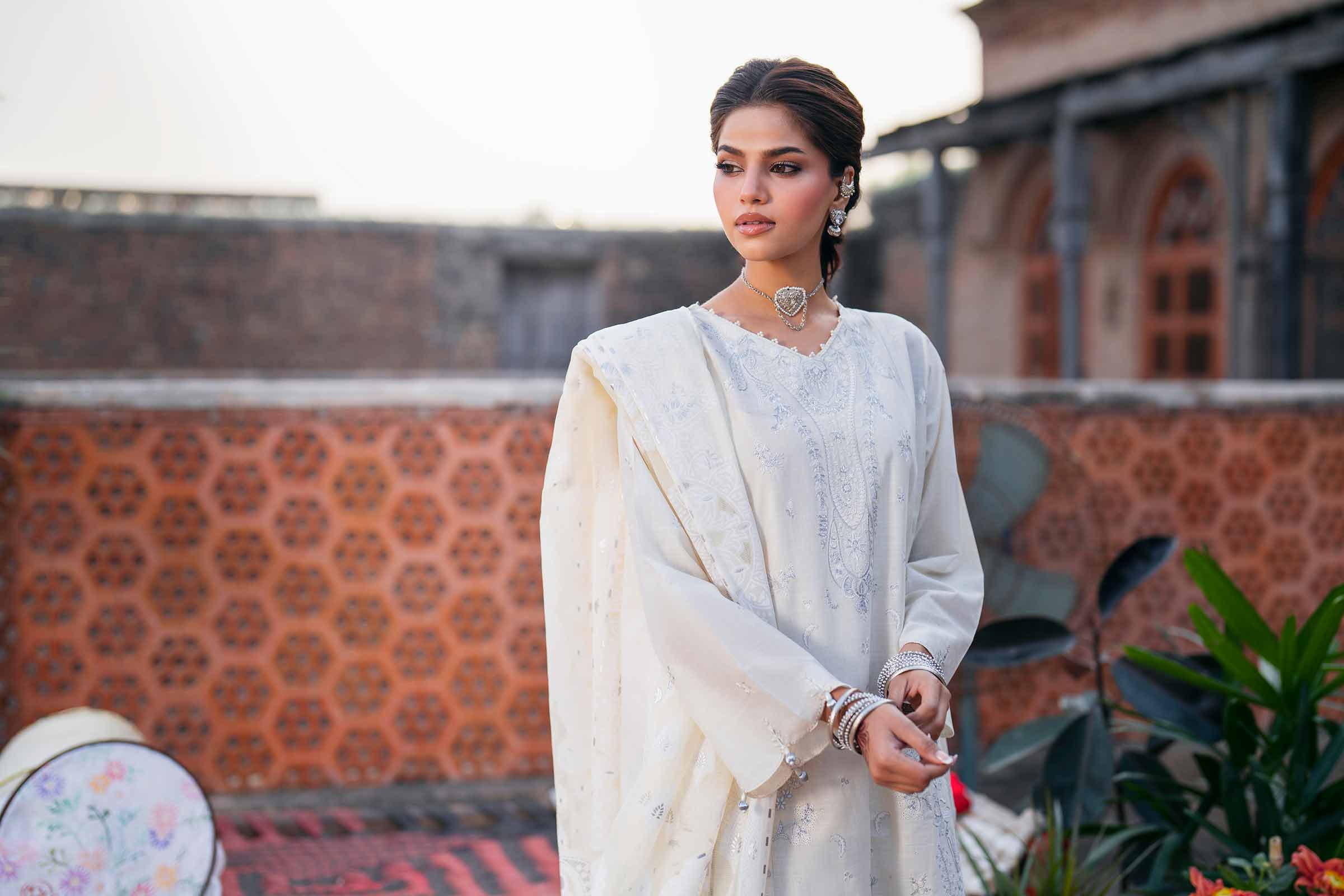 3 Piece - Embroidered Suit - PE26-313