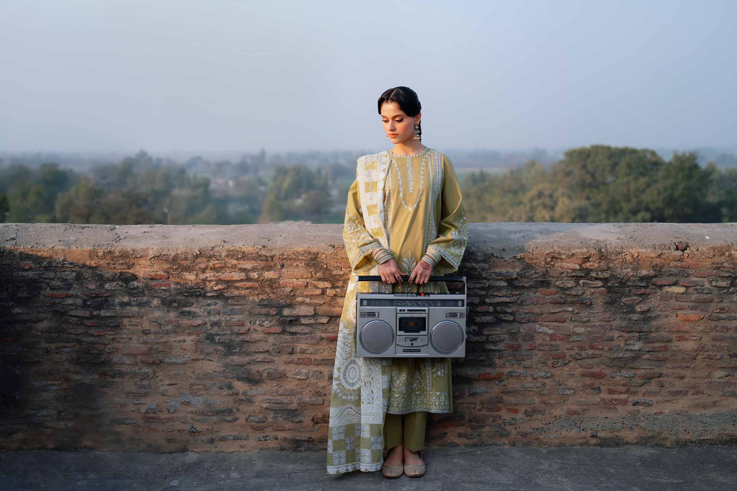 3 Piece - Embroidered Suit - PE26-314