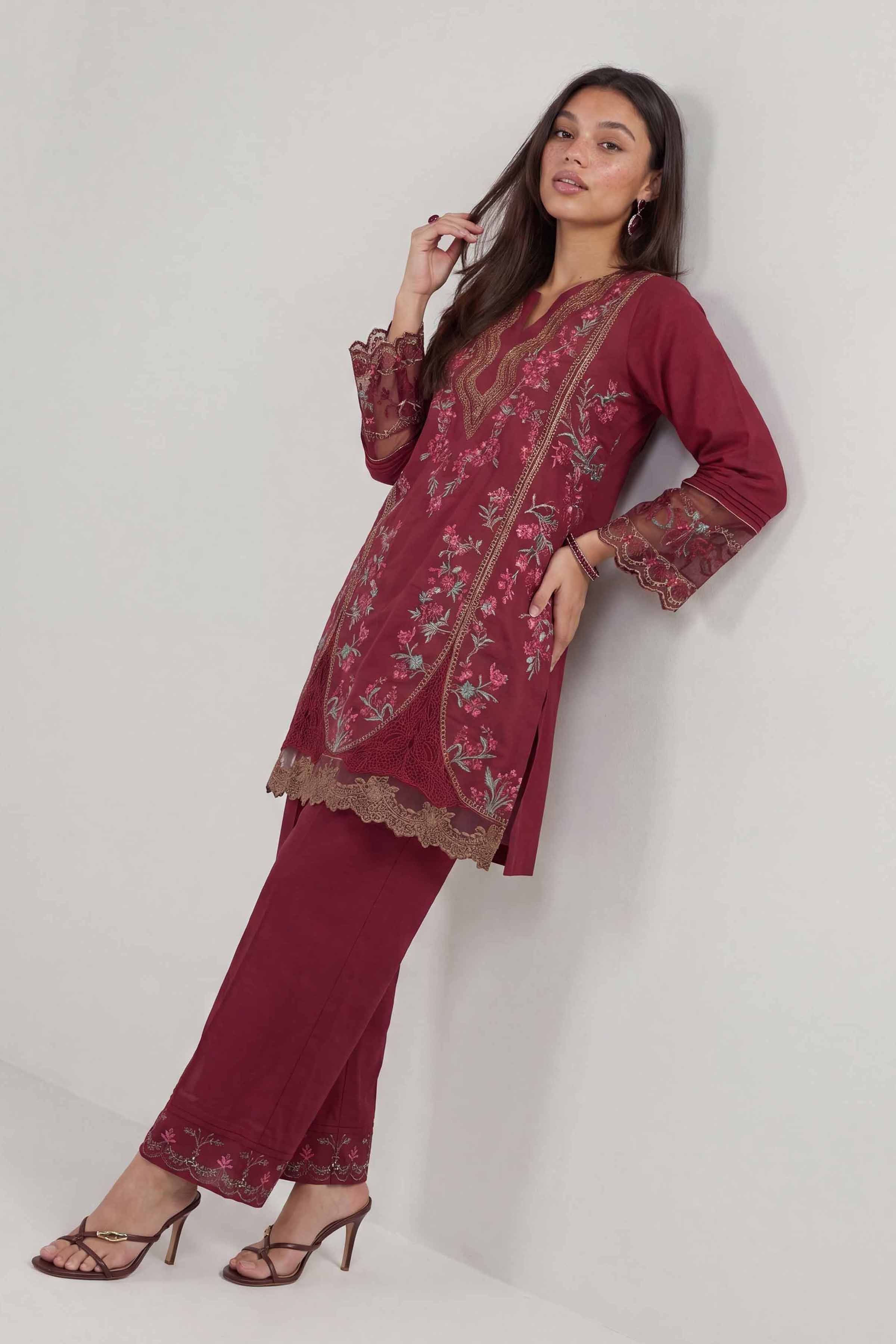 2 Piece - Embroidered Suit - PE26-46