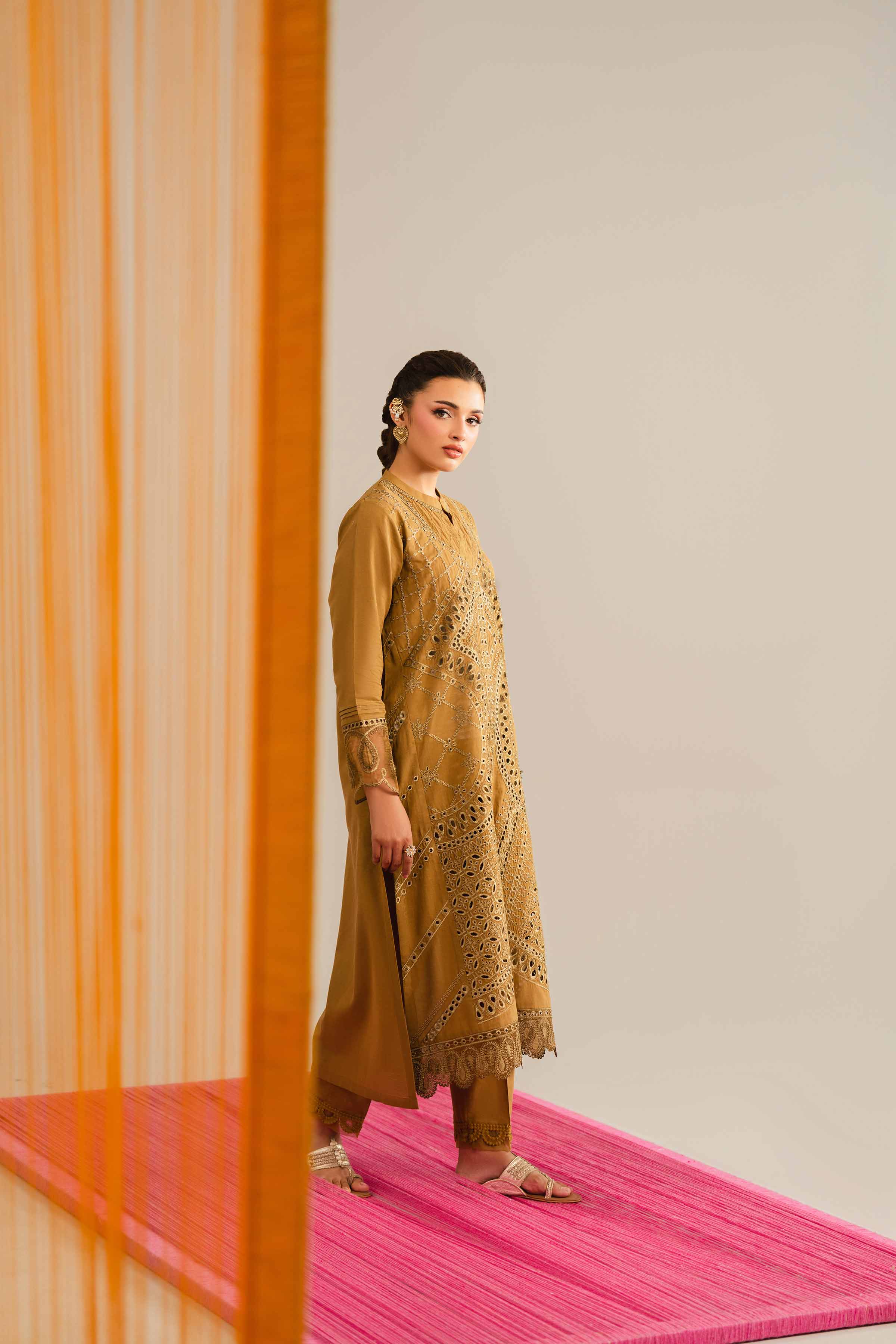 2 Piece - Embroidered Suit - PE26-52