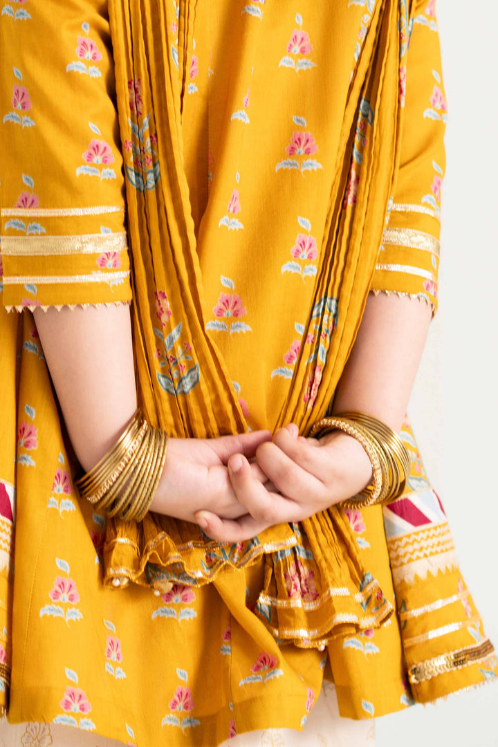 3 Piece - Printed Suit - PMD25-02 D for Women - Pret Collection | Nishat | Shop Online