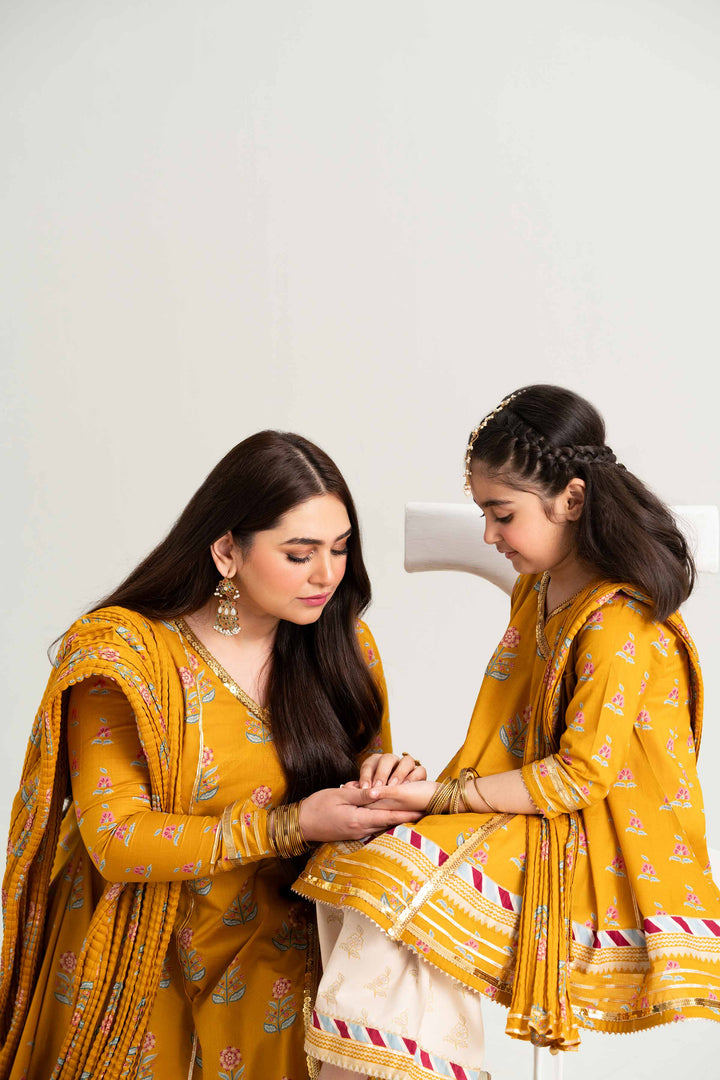 3 Piece - Printed Suit - PMD25-02 D for Women - Pret Collection | Nishat | Shop Online