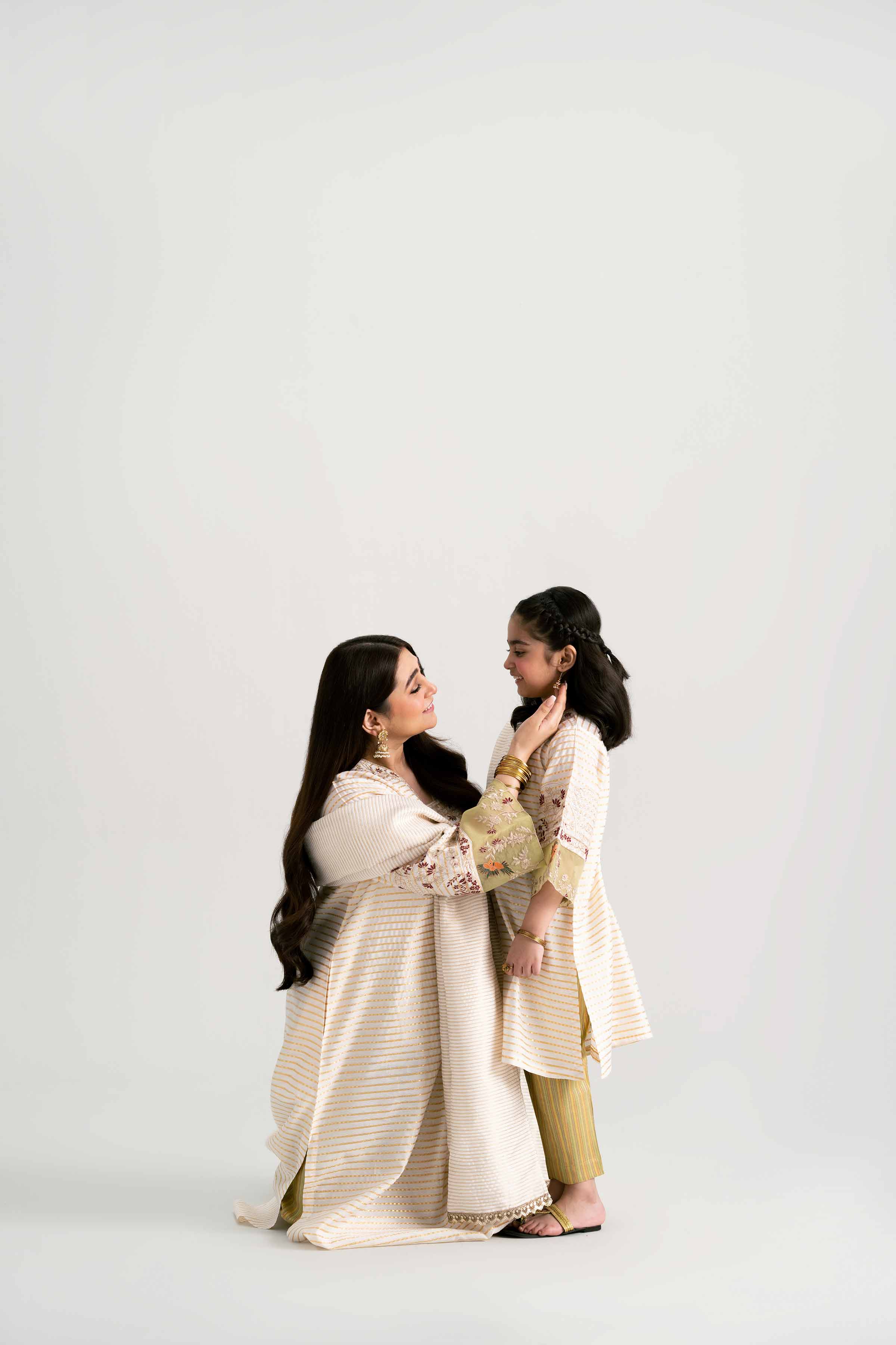 3 Piece - Embroidered Suit - PMD25-15 D for Women - Pret Collection | Nishat | Shop Online