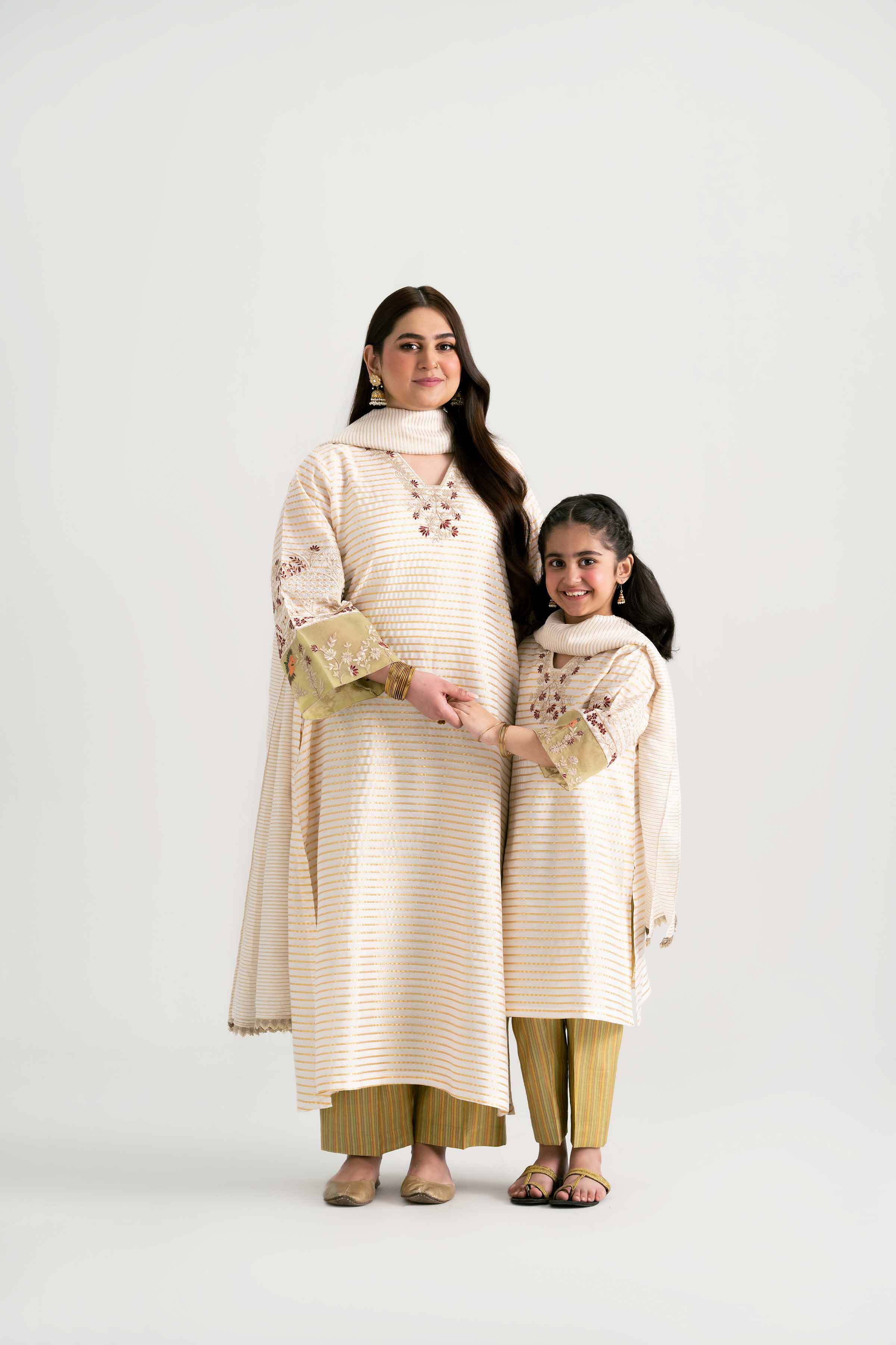 3 Piece - Embroidered Suit - PMD25-15 D for Women - Pret Collection | Nishat | Shop Online