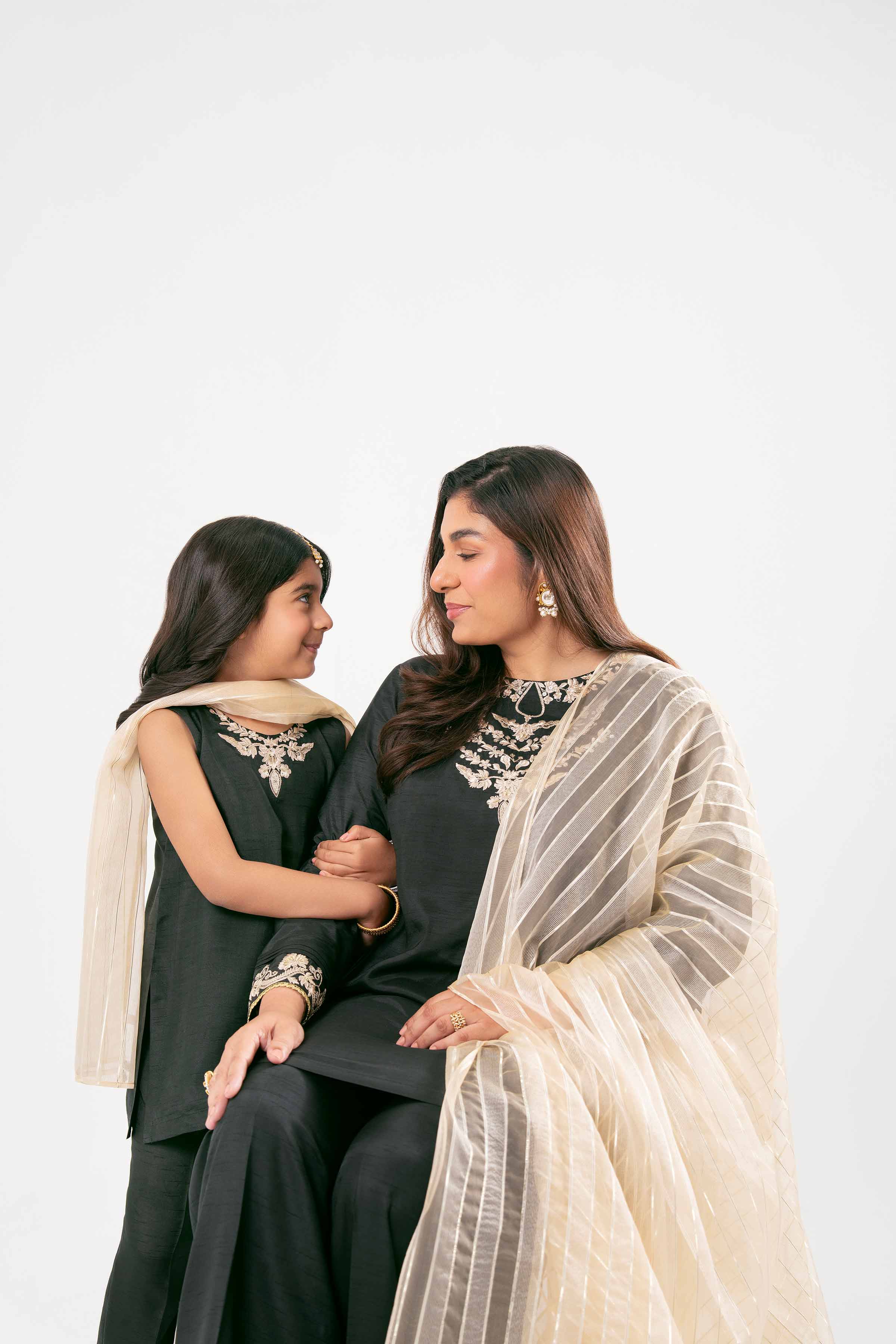 3 Piece - Embroidered Suit - PMD25-17 D