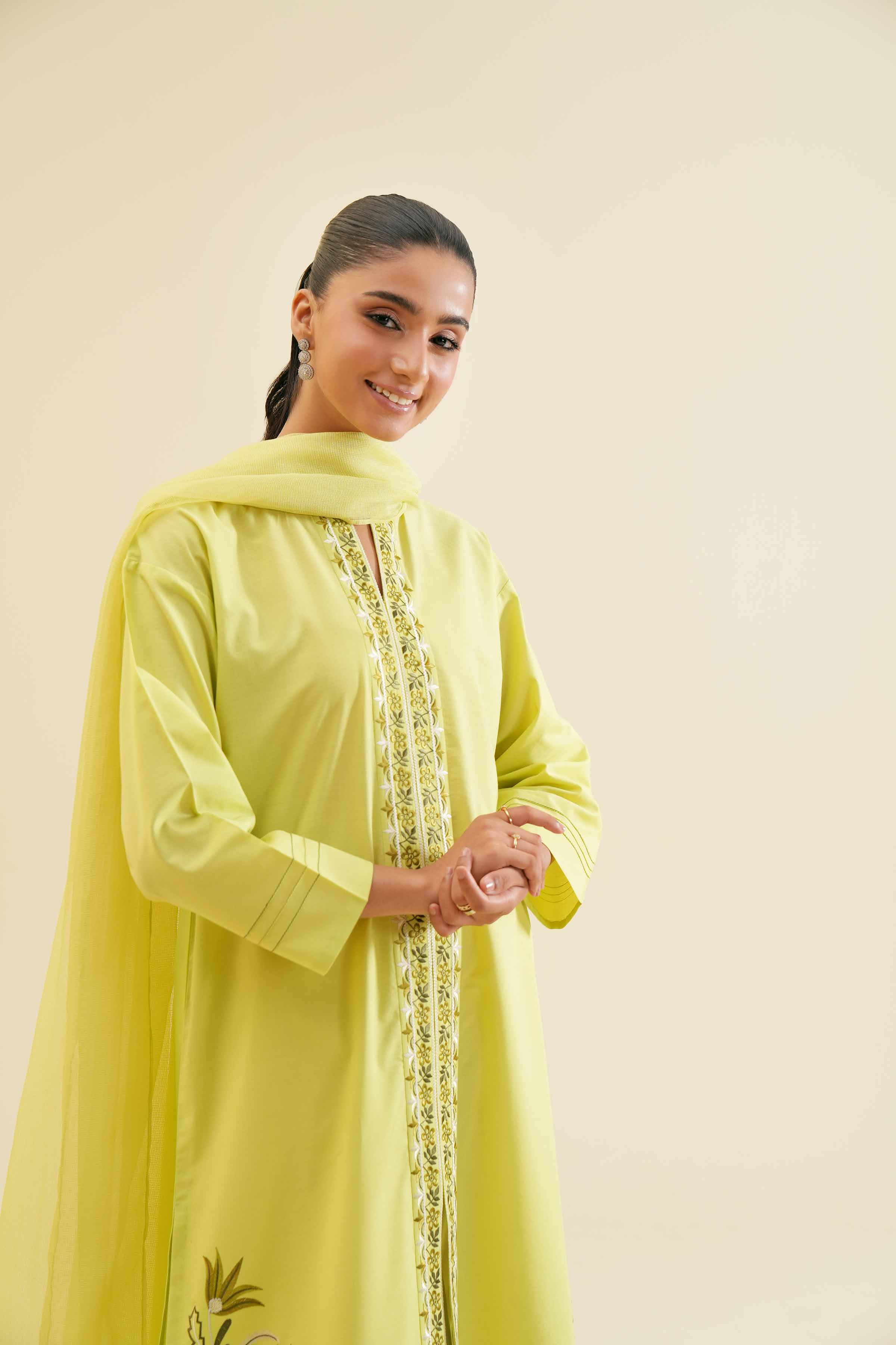 2 Piece - Embroidered Suit - PS24-347